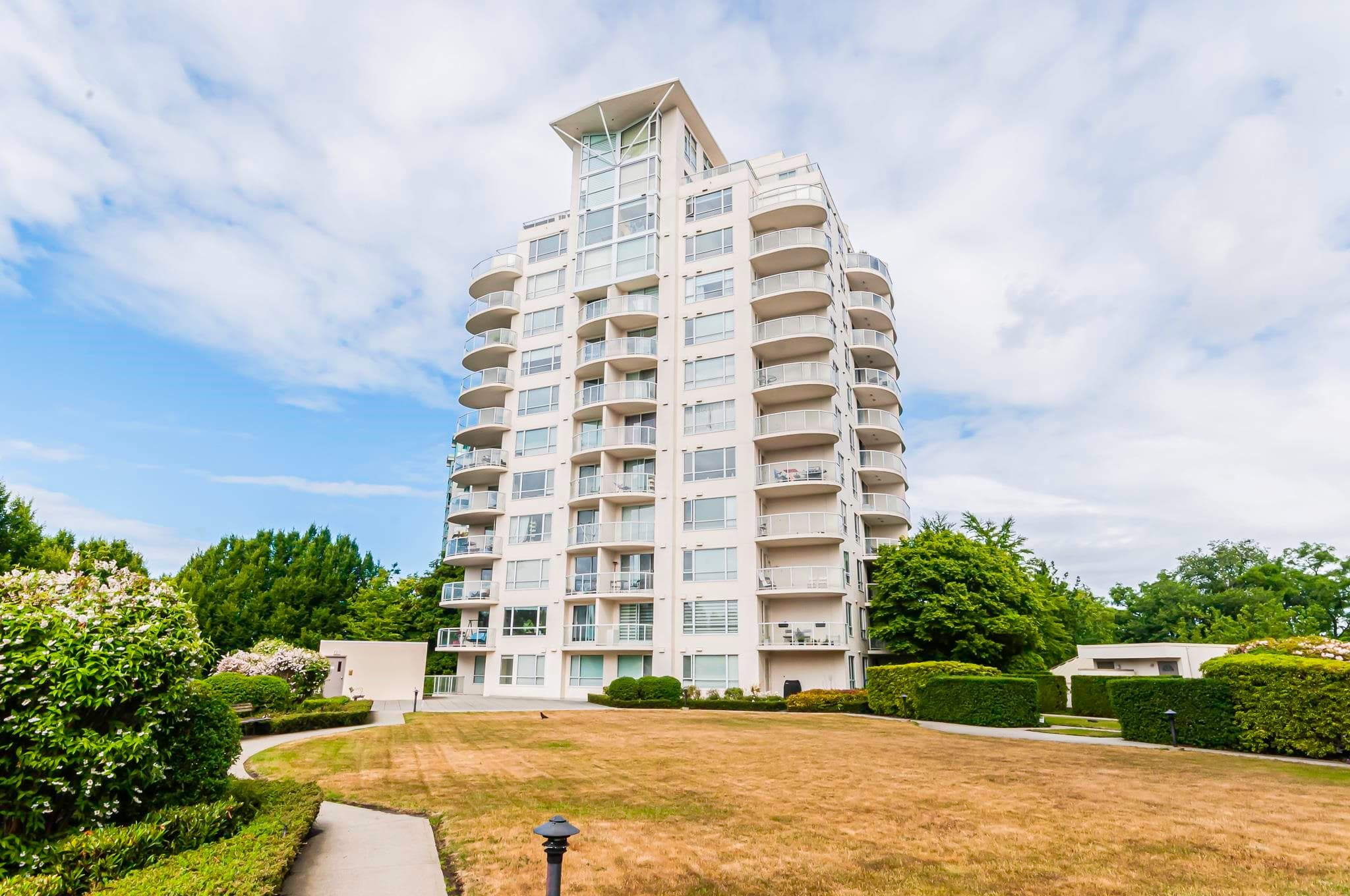 303 - 7680 Granville Avenue, Richmond, V6Y 4B9 — photo 1