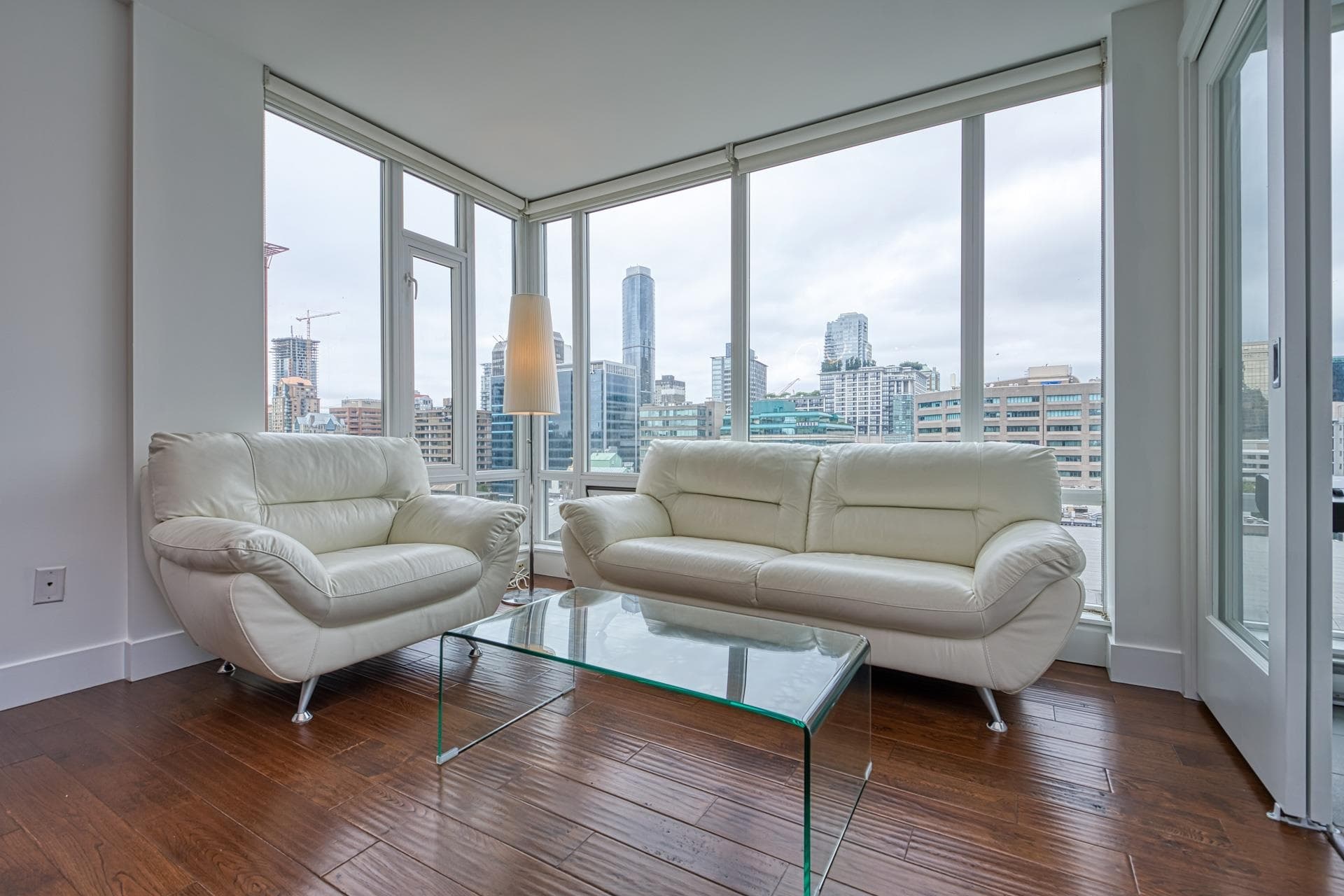 104 - 565 Smithe Street, Vancouver, V6B 0E4 — photo 3