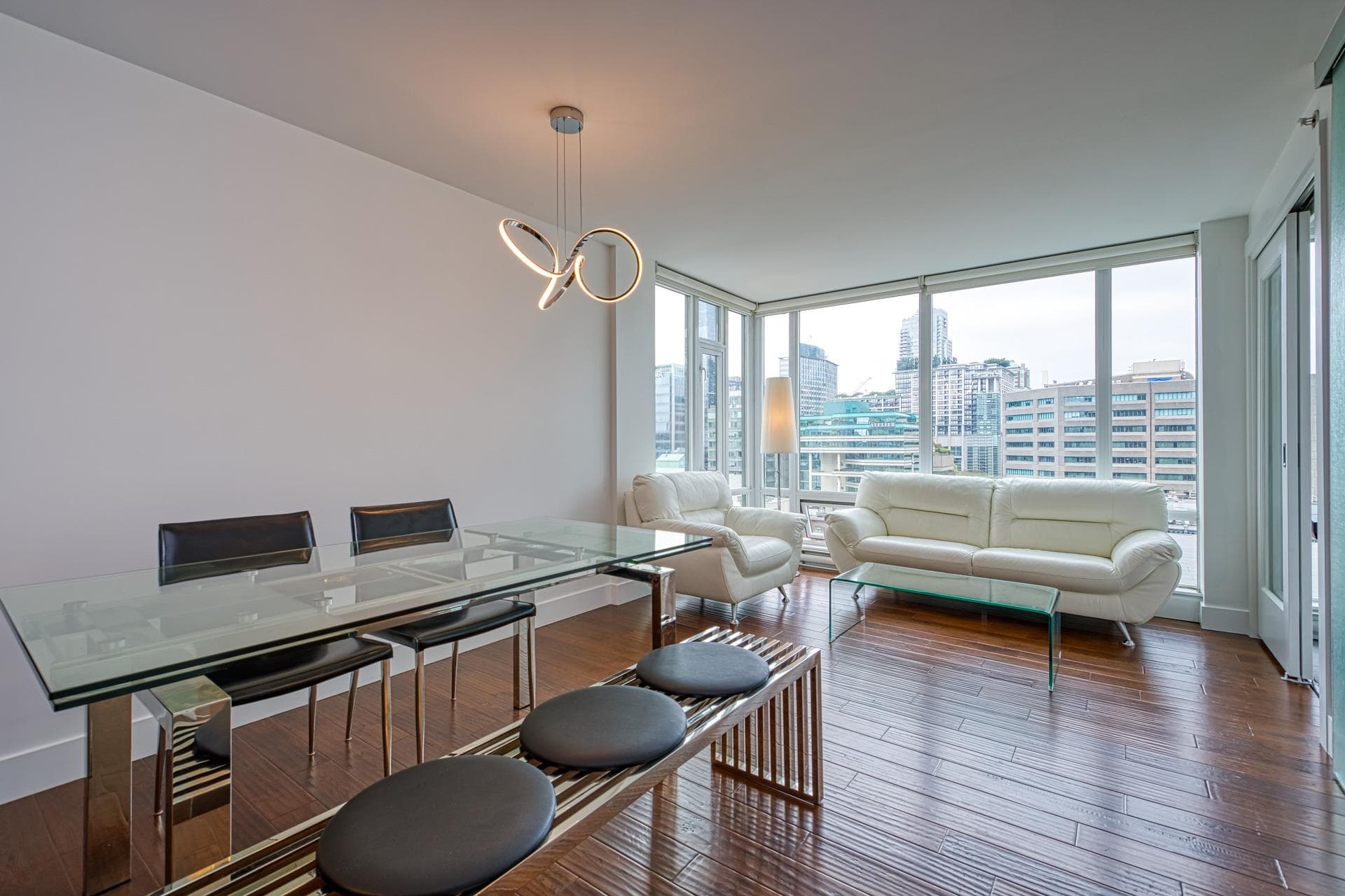 104 - 565 Smithe Street, Vancouver, V6B 0E4 — photo 4