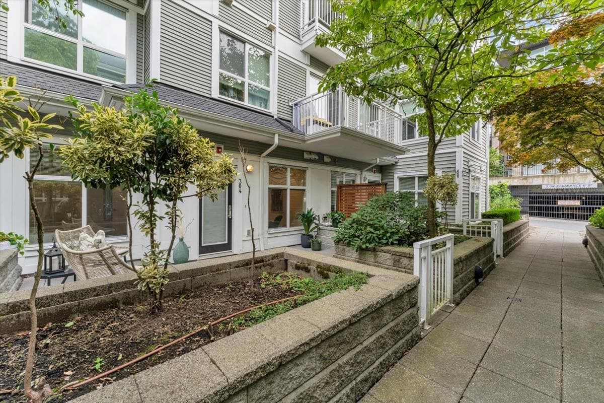 304 - 618 Langside Avenue, Coquitlam, V3J 0B8 — photo 3