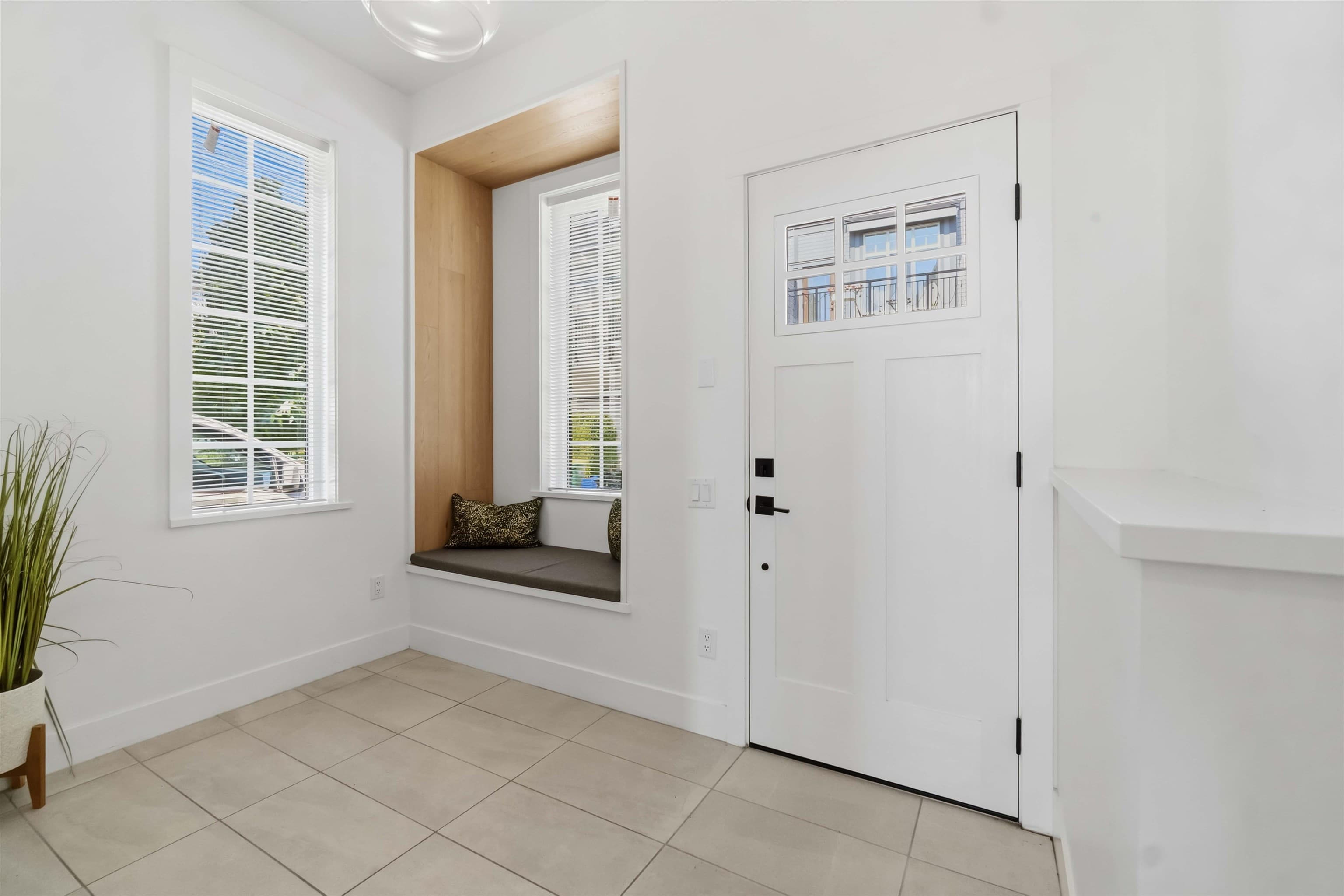 9 - 3552 Victoria Drive, Coquitlam, V3N 0N7 — photo 2