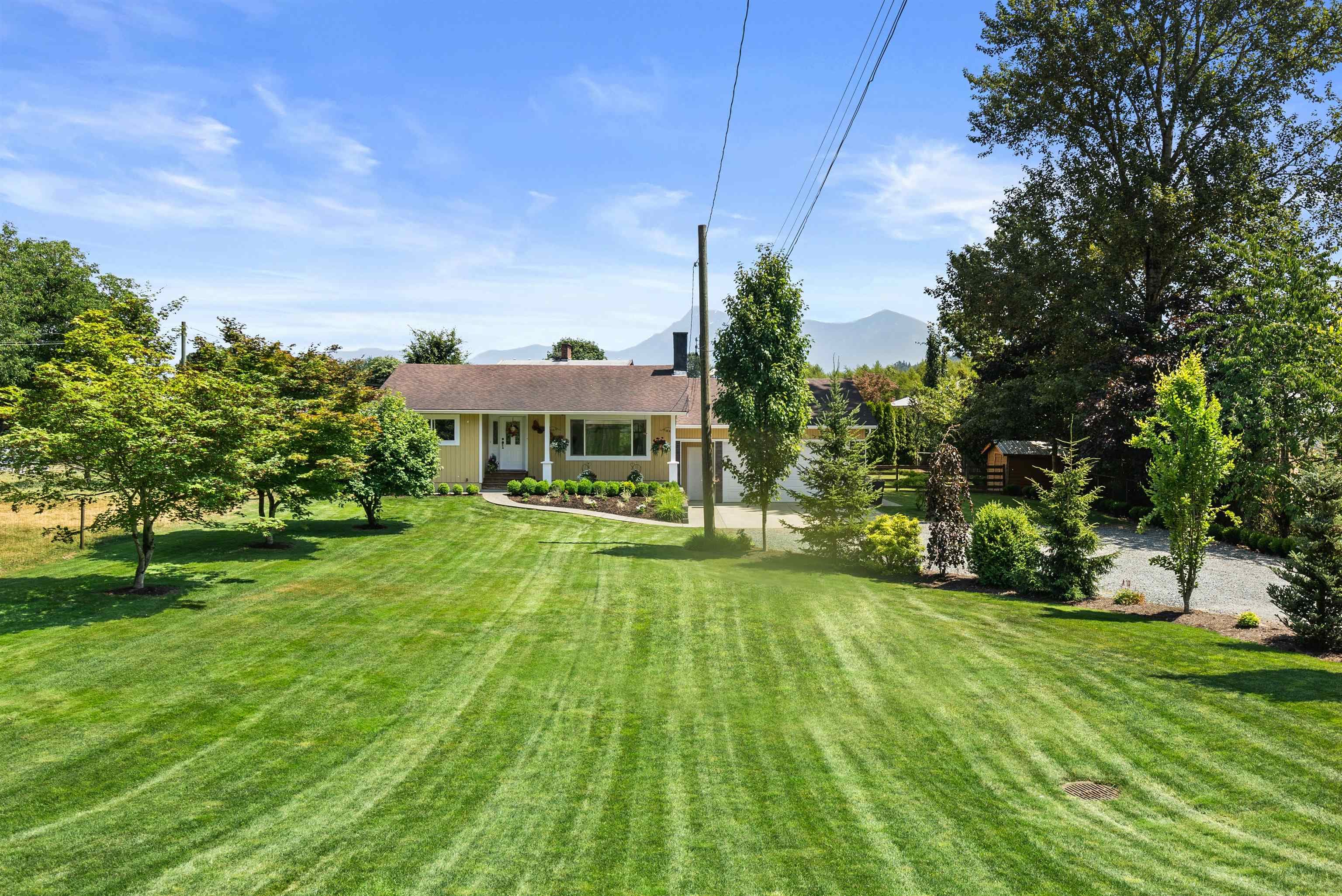 10268 Young Road, Chilliwack, V2P 8C2 — photo 2