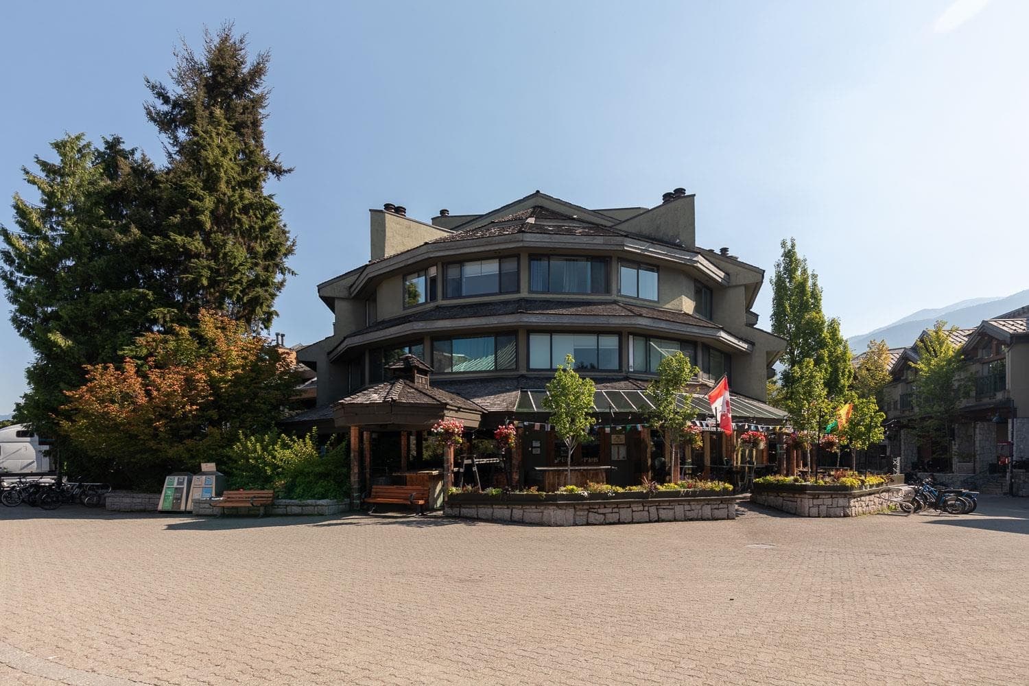 302 - 4111 Golfers Approach, Whistler, V8E 1A4 — photo 2