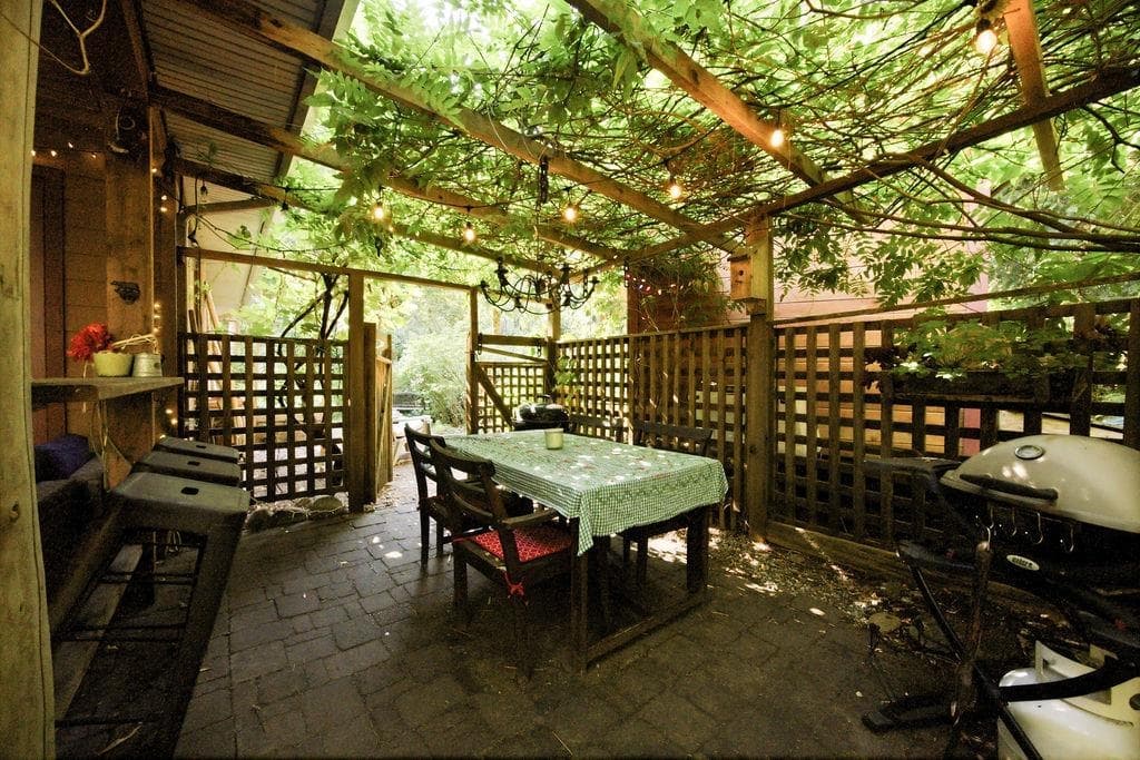 1 - 1131 Emery Road, Roberts Creek, V0N 2W0 — photo 3