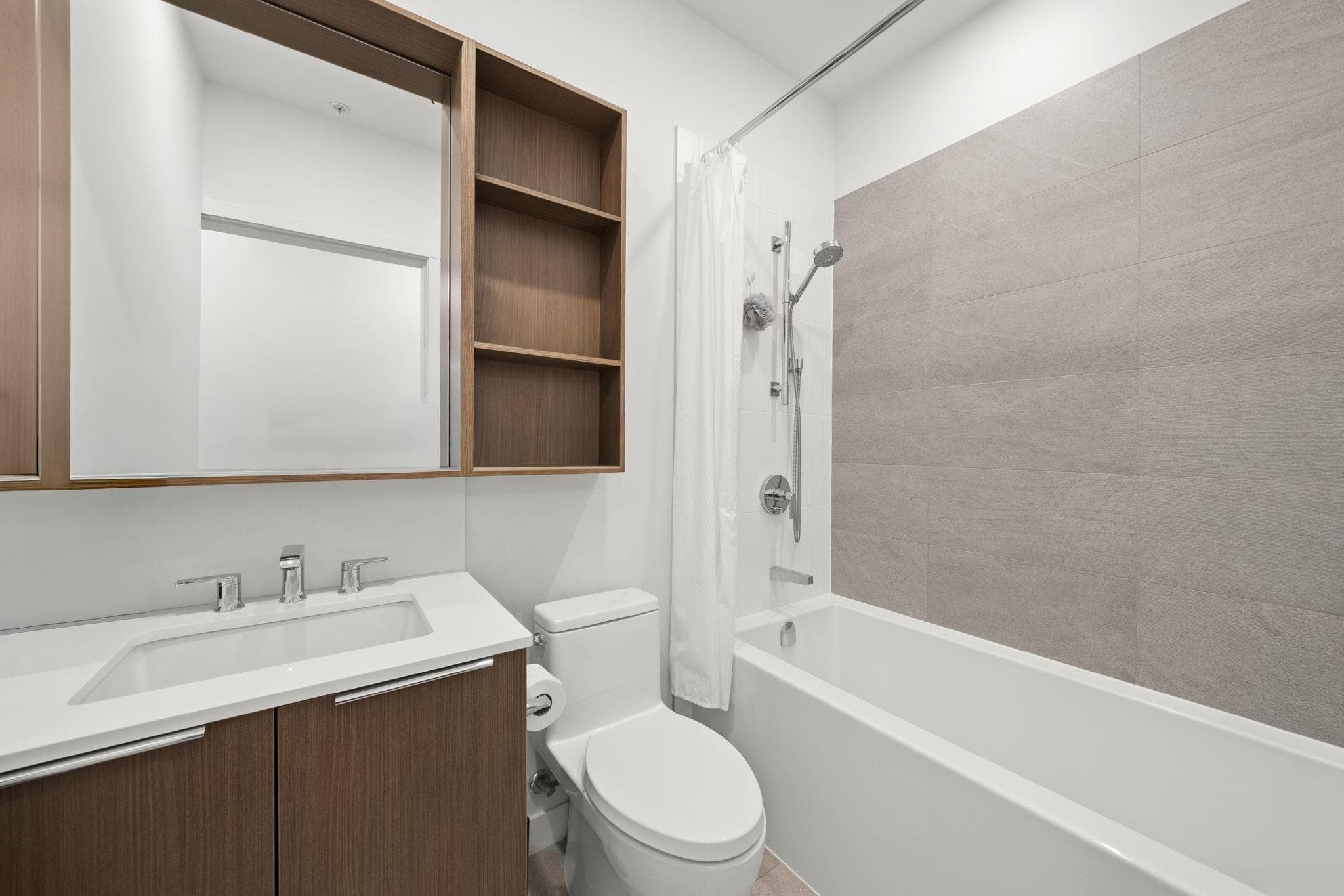 101 - 648 Lea Avenue, Coquitlam, V3J 0P1 — photo 5