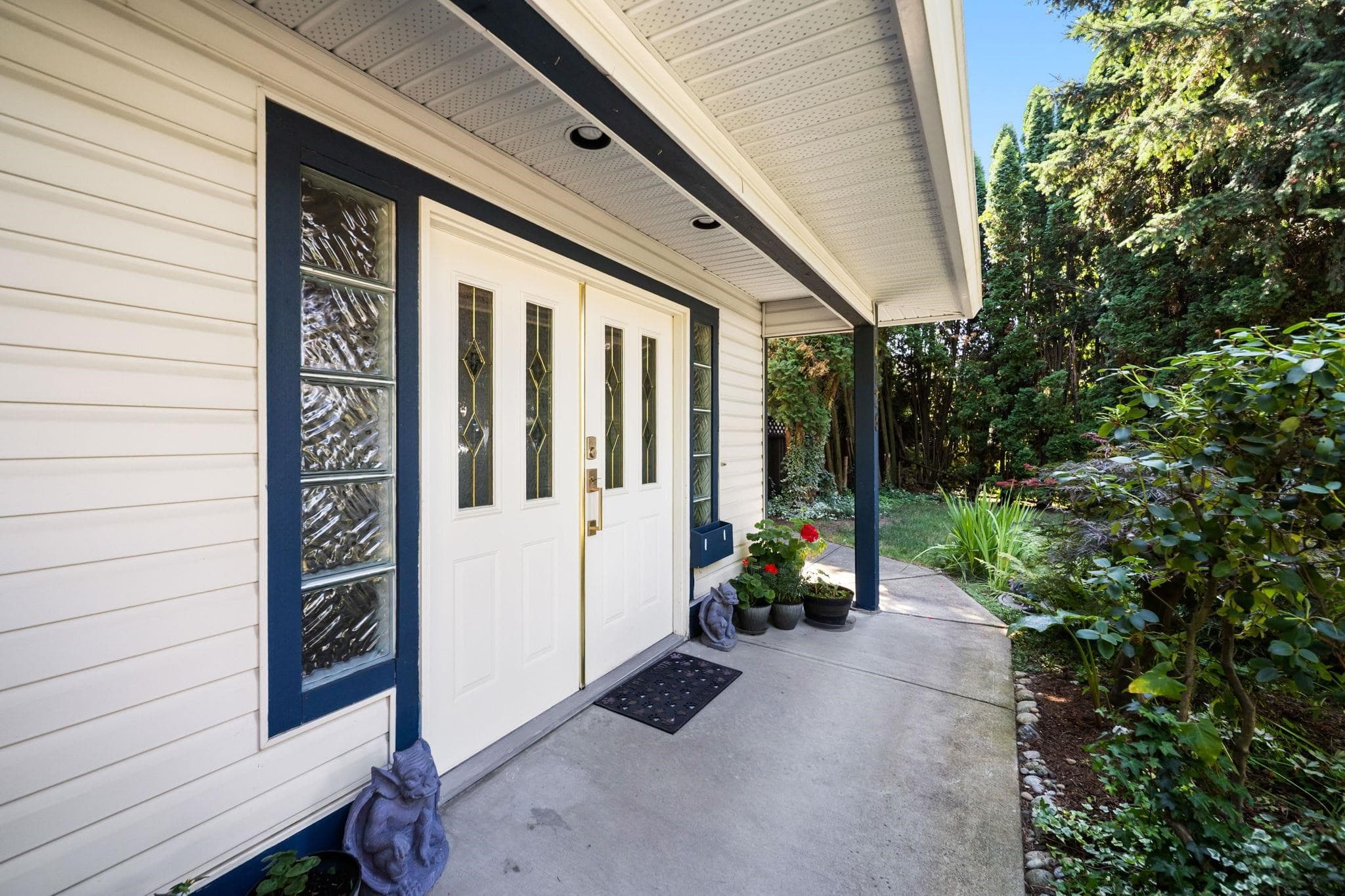 1728 Pekrul Place, Port Coquitlam, V3C 6A7 — photo 3