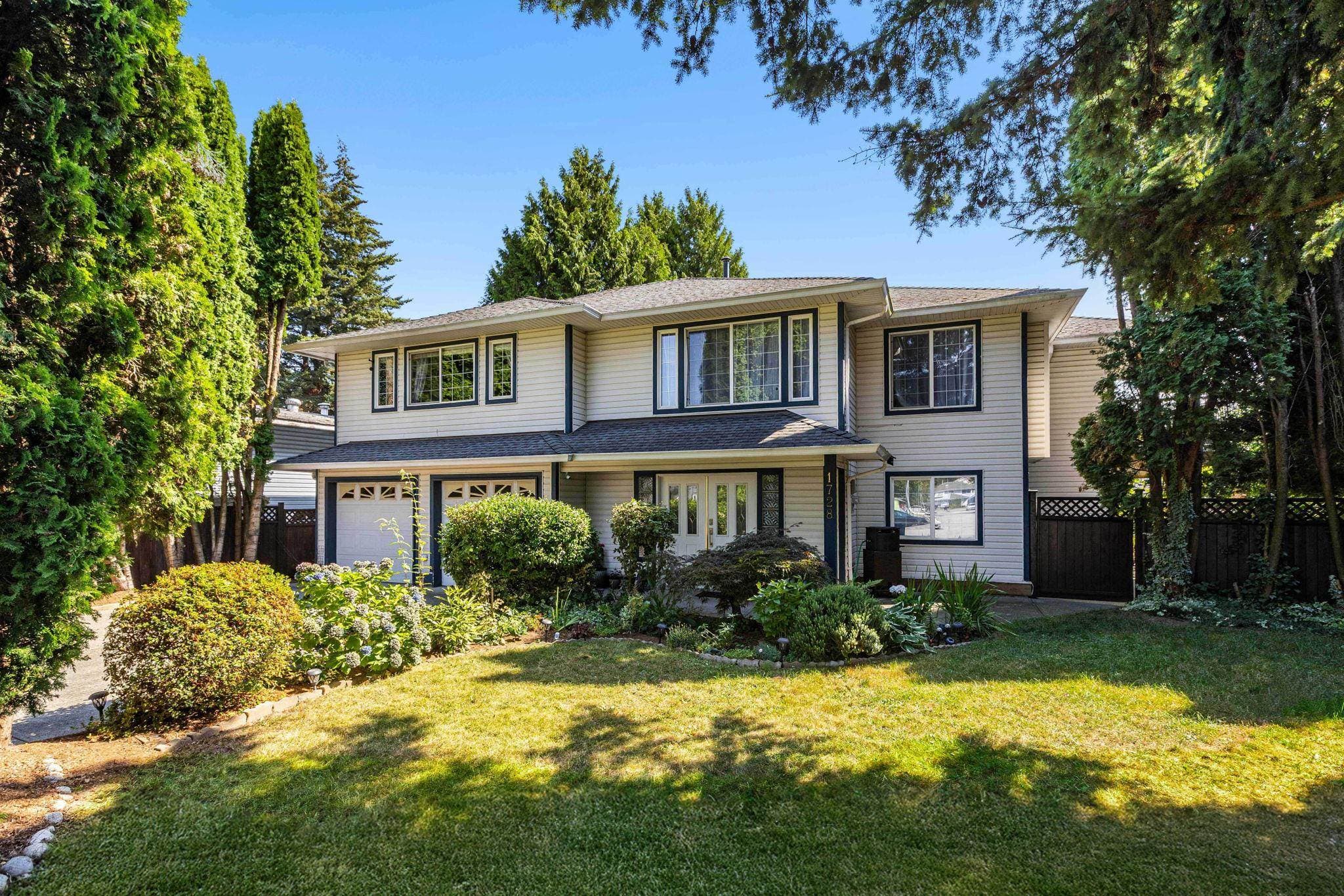1728 Pekrul Place, Port Coquitlam, V3C 6A7 — photo 1