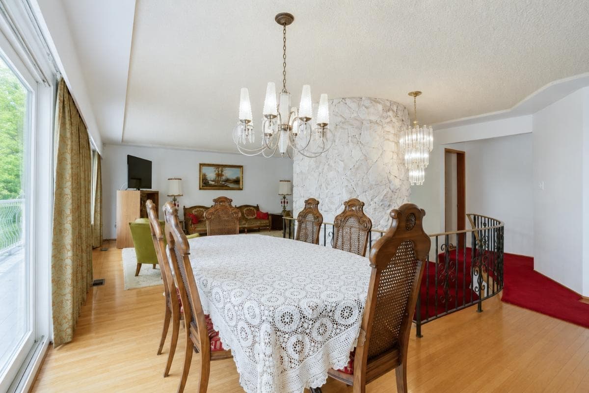 232 Macdonald Avenue, Burnaby, V5C 4M7 — photo 4