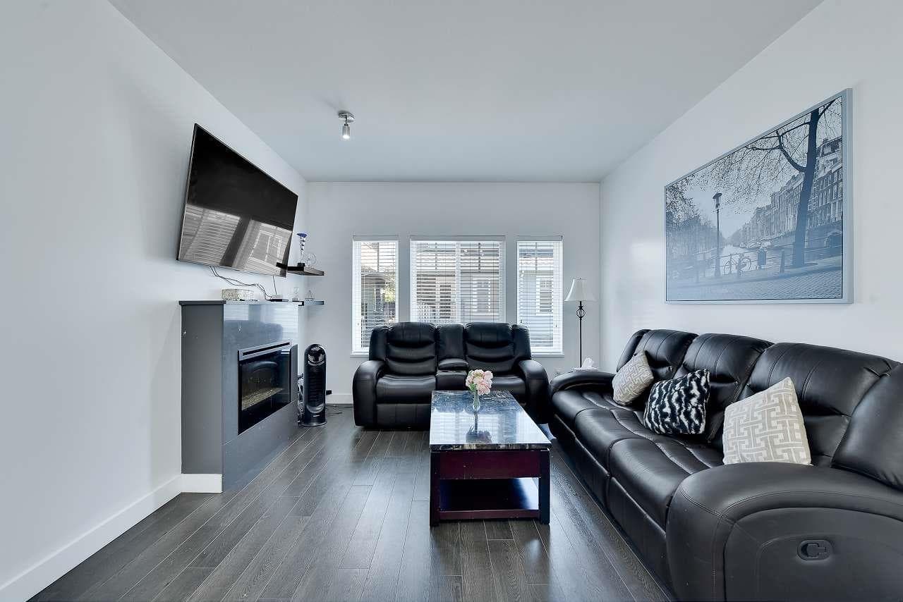 10 - 13864 Hyland Road, Surrey, V3W 2C3 — photo 2