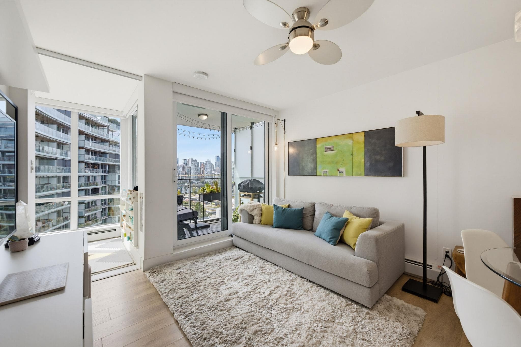 1501 - 1788 Columbia Street, Vancouver, V5Y 0L7 — photo 3