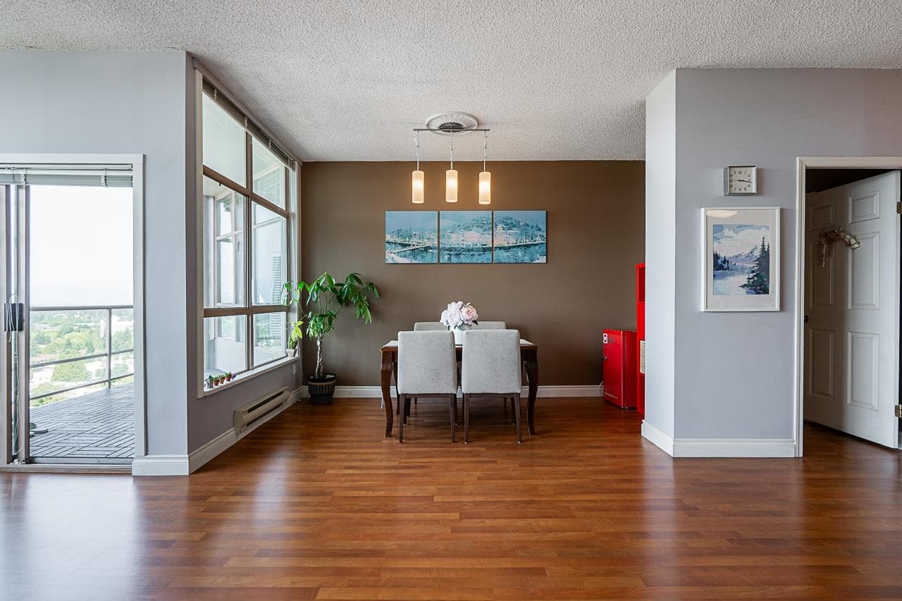 2001 - 14881 103a Avenue, Surrey, V3R 0M5 — photo 5