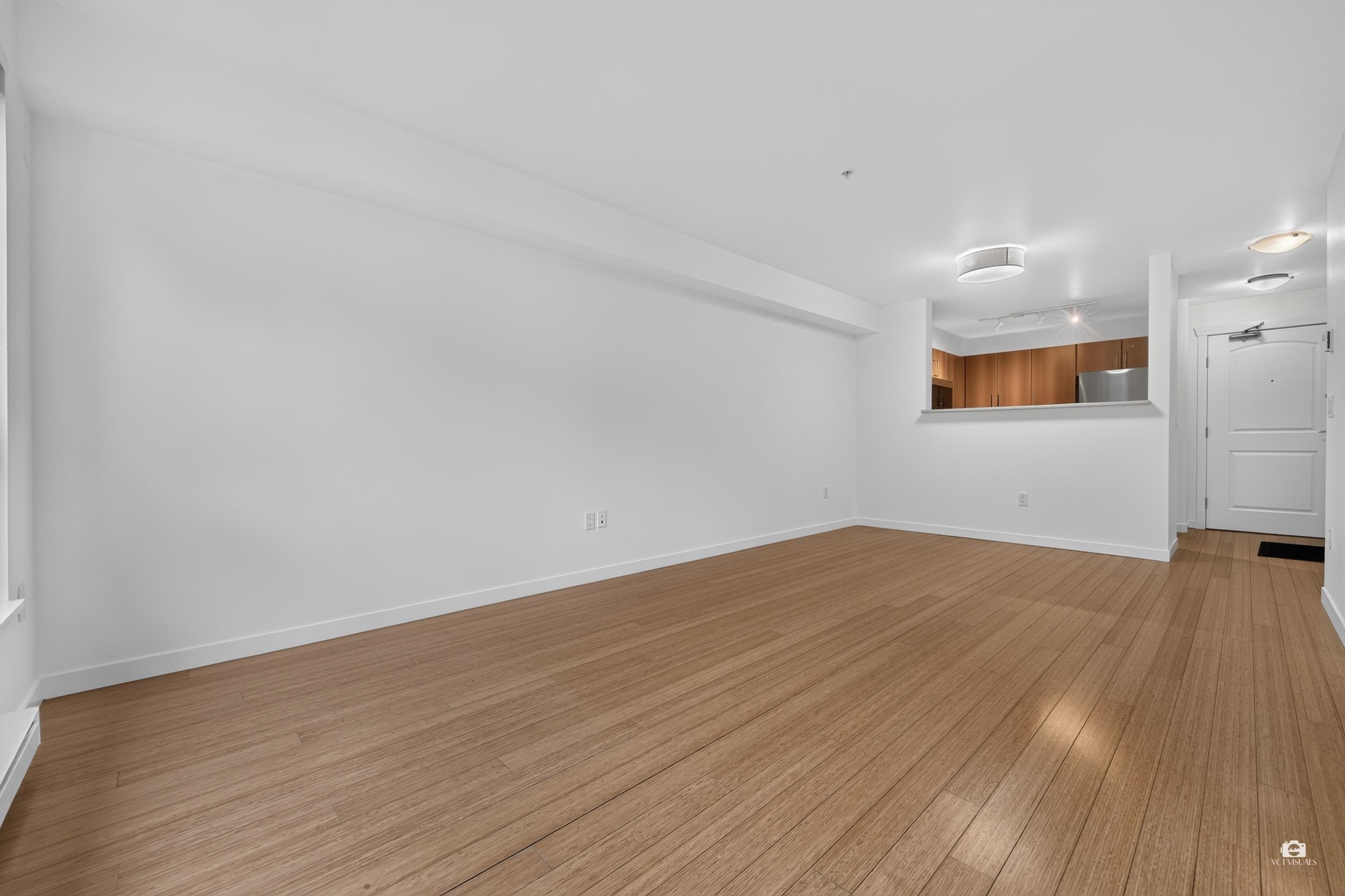 301 - 3575 Euclid Avenue Avenue, Vancouver, V5R 6H5 — photo 3