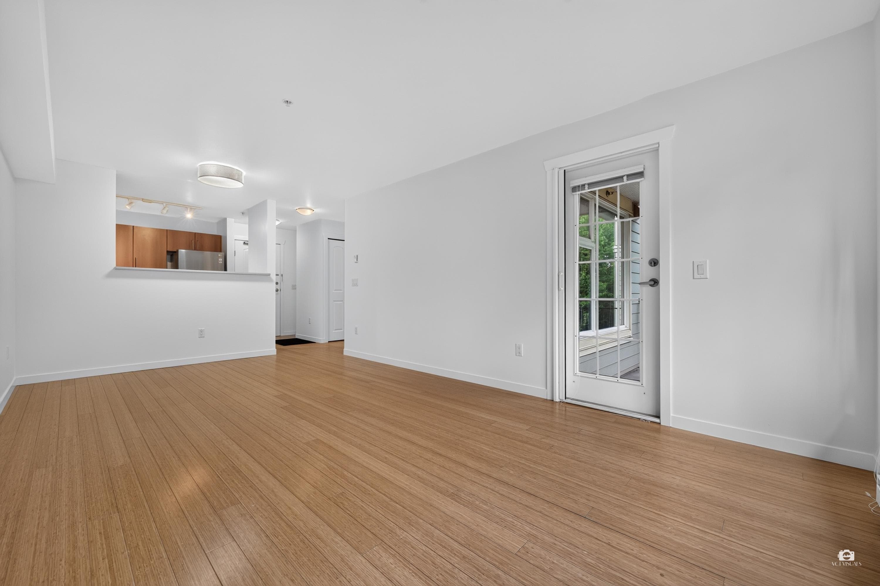 301 - 3575 Euclid Avenue Avenue, Vancouver, V5R 6H5 — photo 4