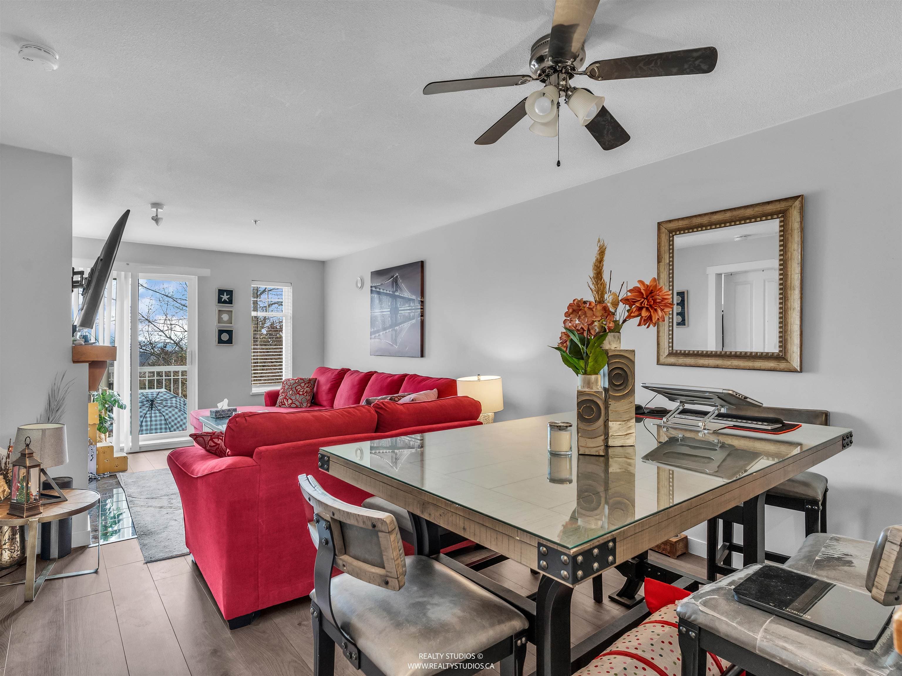 201 - 1432 Parkway Boulevard, Coquitlam, V3E 3L9 — photo 5