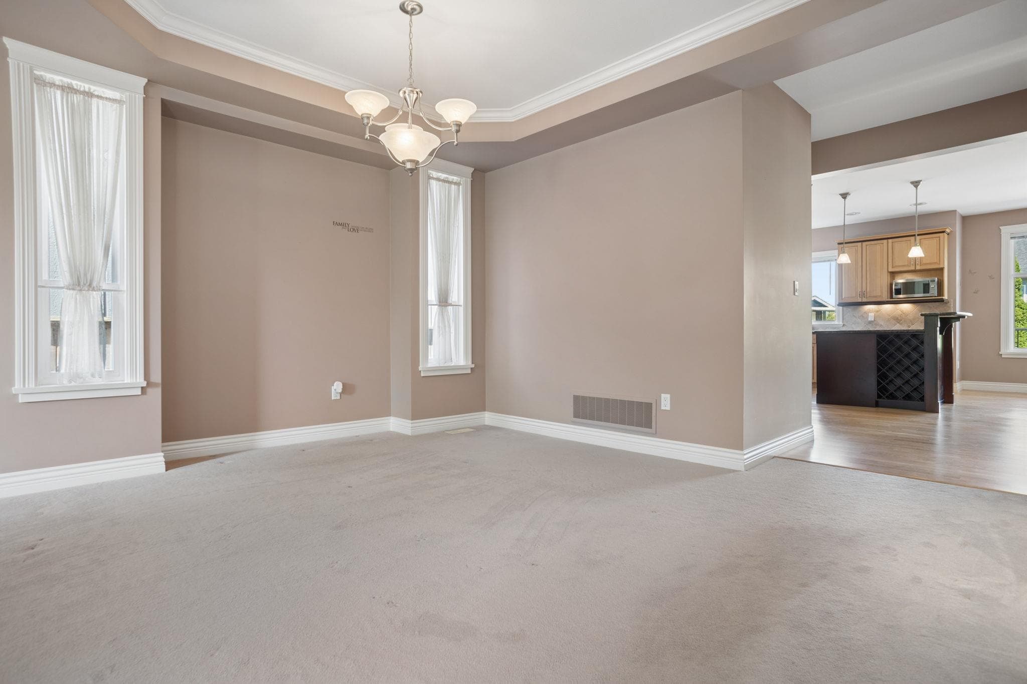 789 Grover Avenue, Coquitlam, V3J 3C9 — photo 3