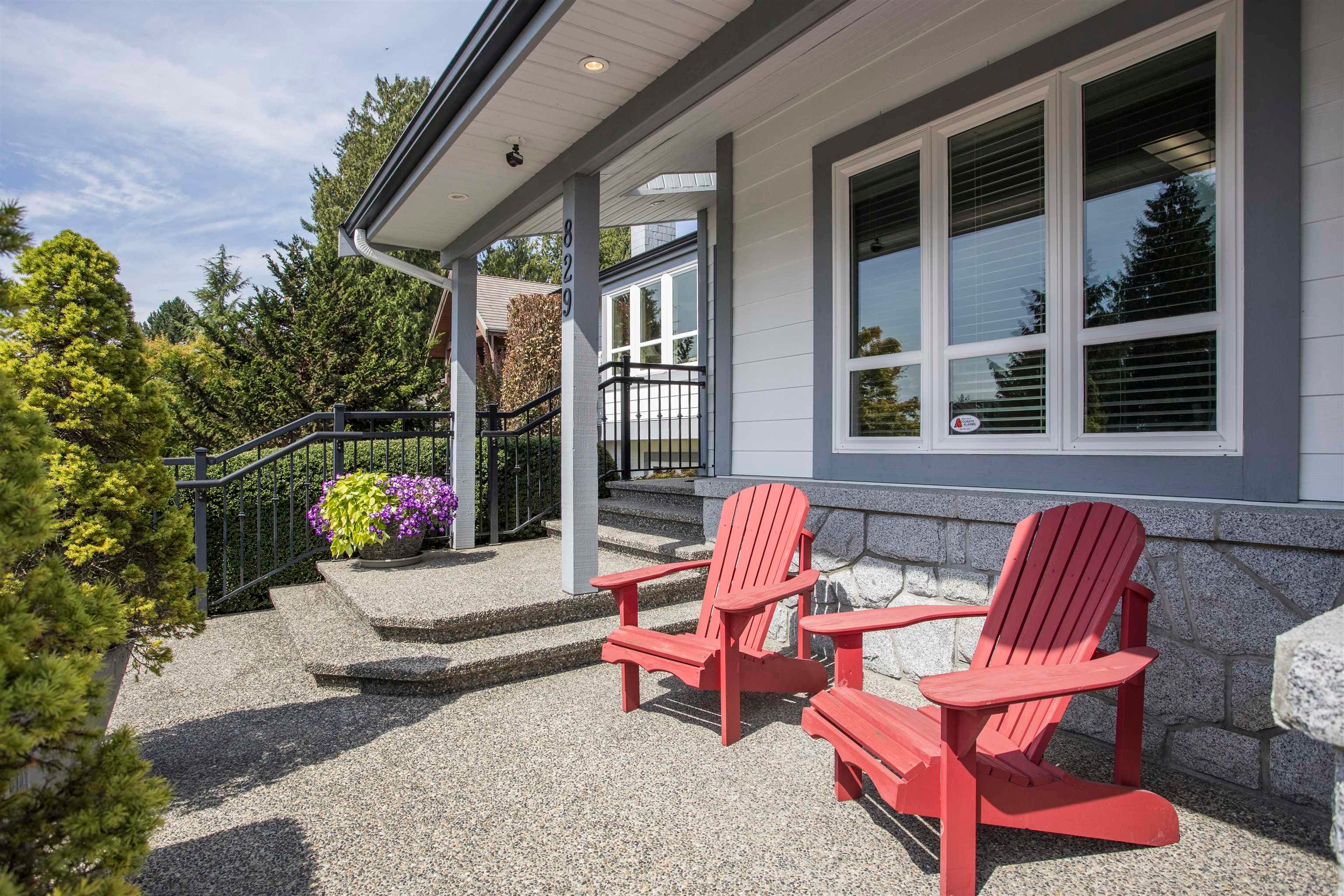 829 Alama Avenue, Coquitlam, V3K 2Z8 — photo 2
