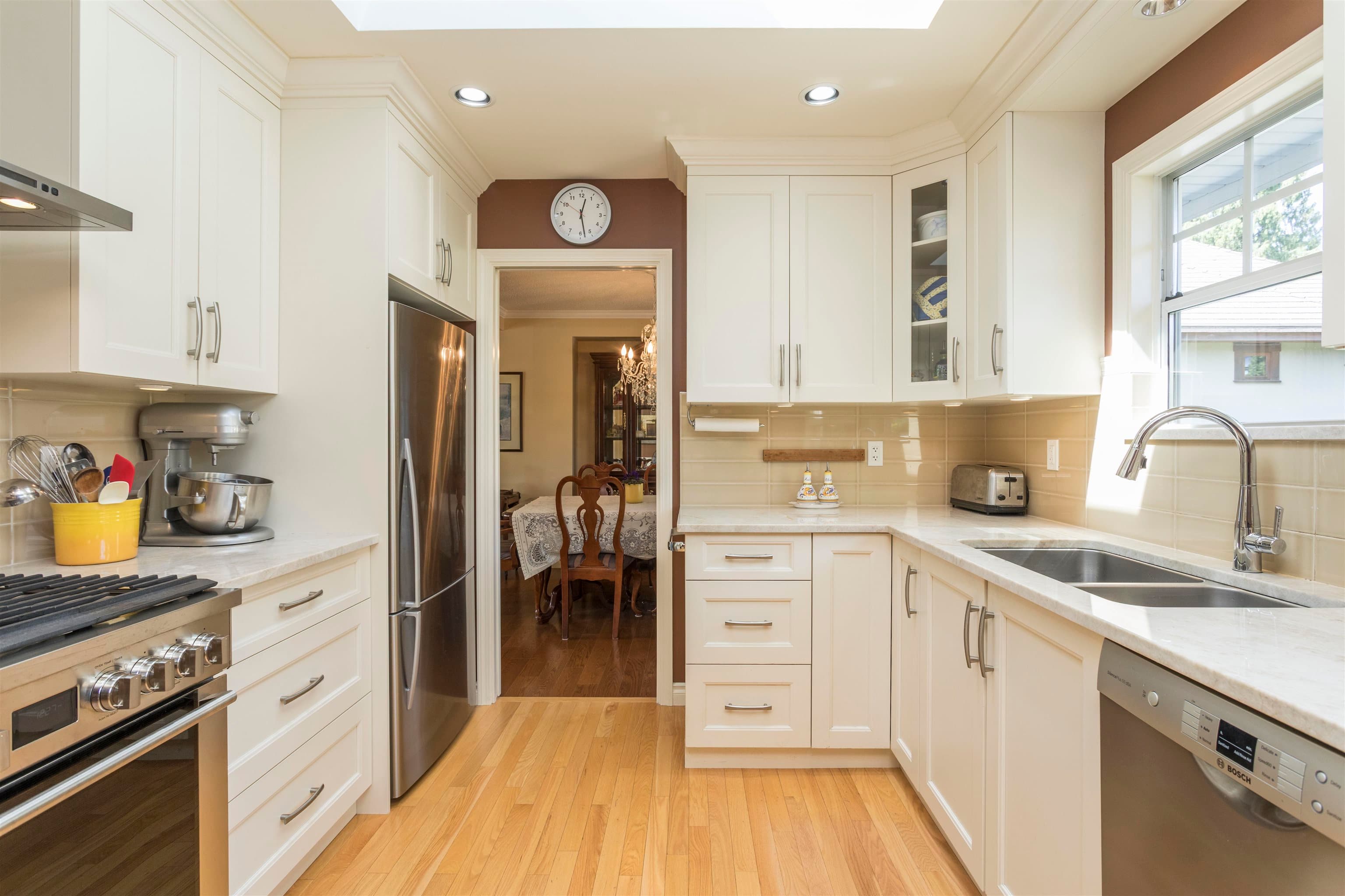 829 Alama Avenue, Coquitlam, V3K 2Z8 — photo 5