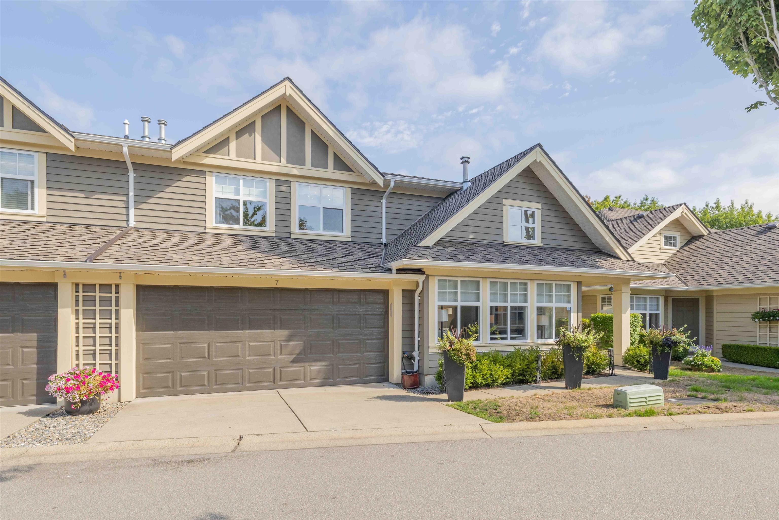 7 - 15450 Rosemary Heights Crescent, Surrey, V3Z 0K1 — photo 2