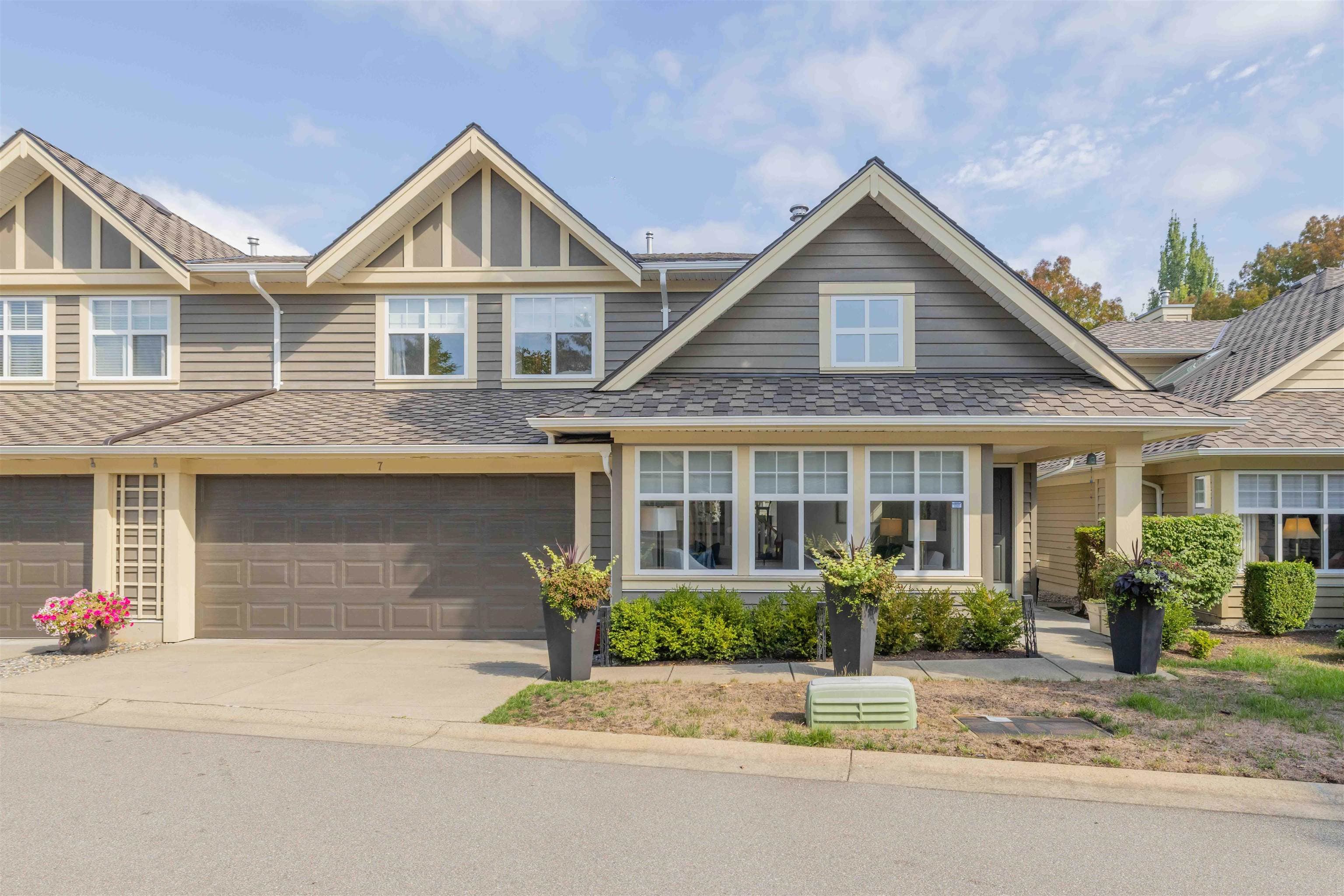 7 - 15450 Rosemary Heights Crescent, Surrey, V3Z 0K1 — photo 1