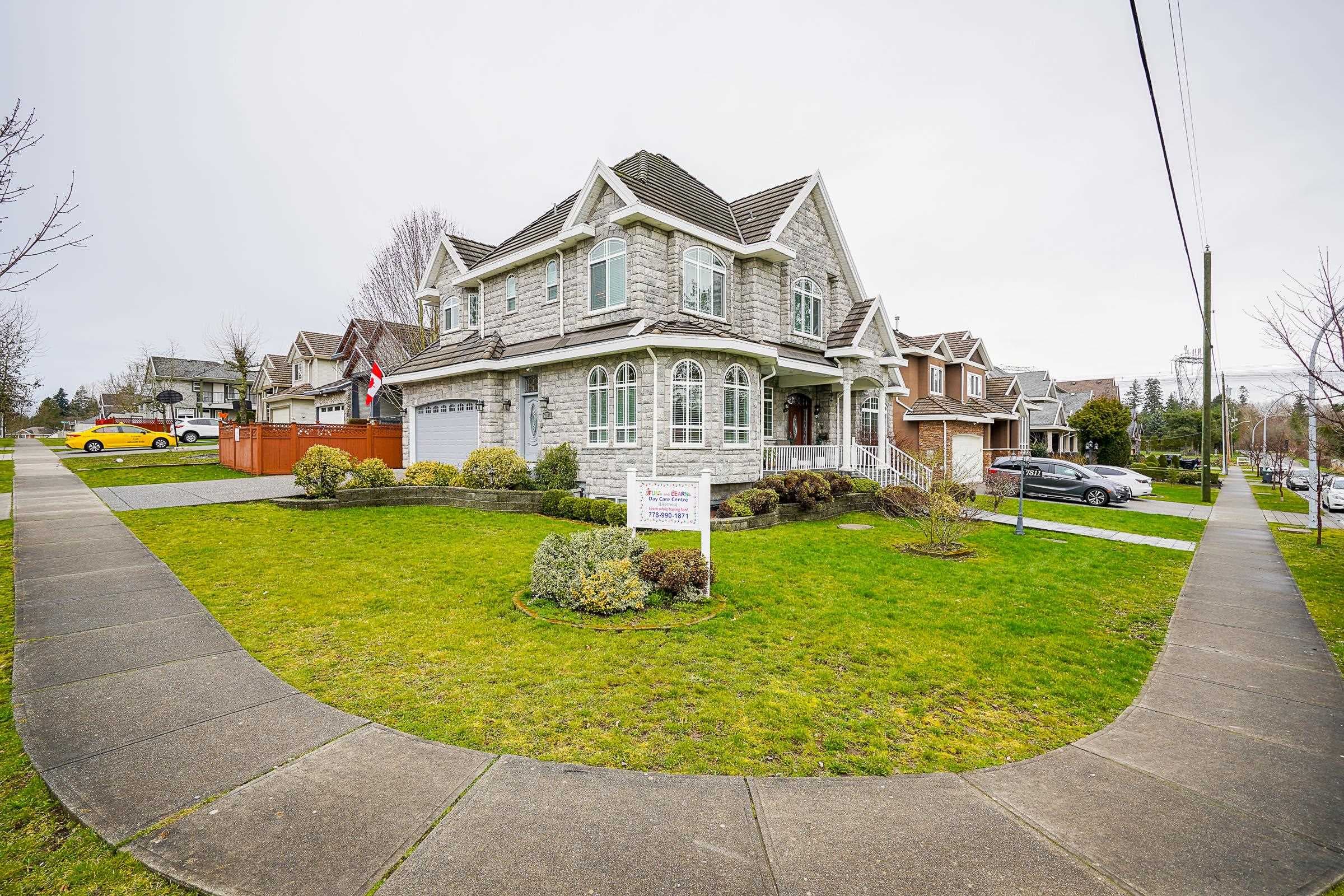 7811 148 Avenue, Surrey, V3S 3G1 — photo 1
