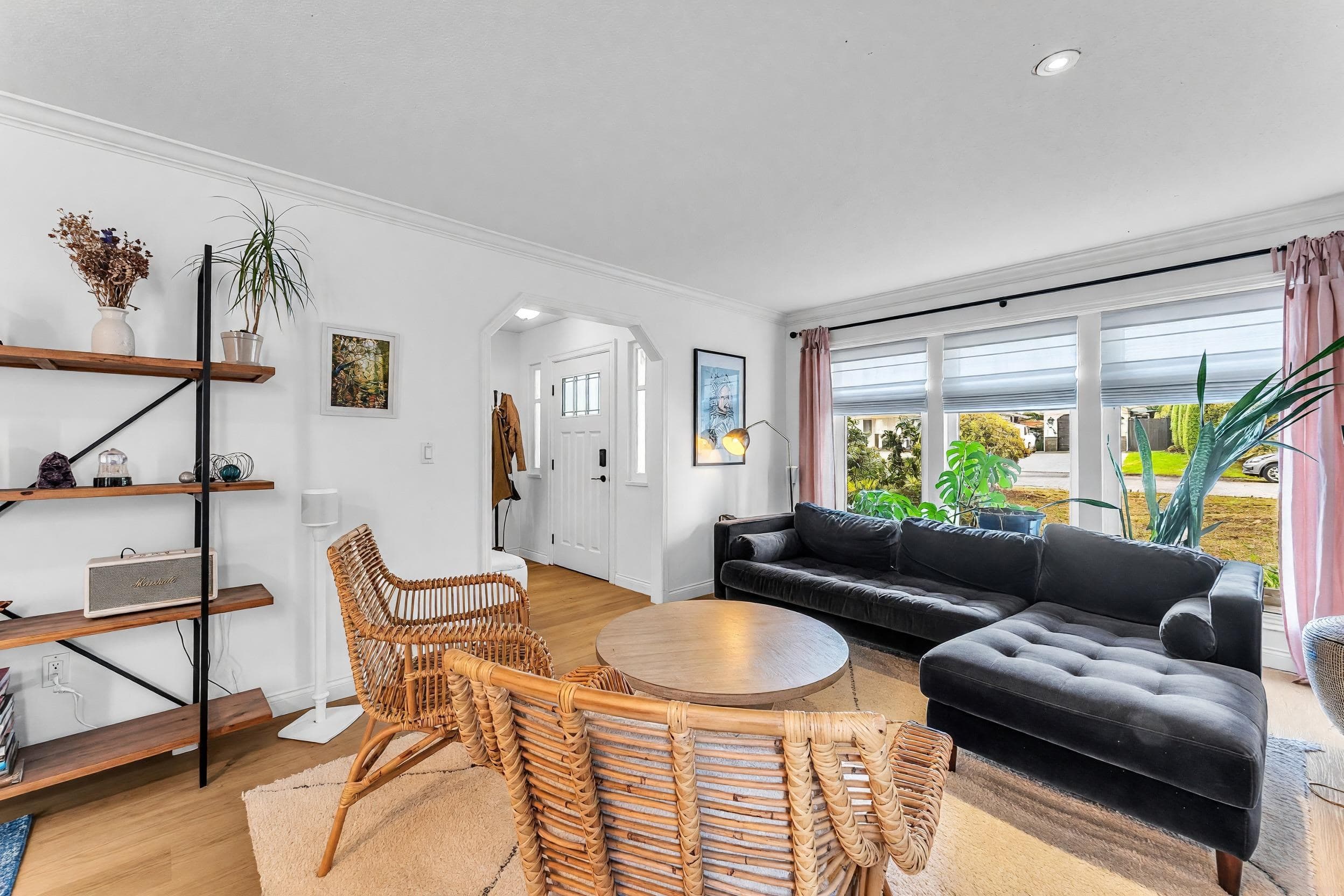 9457 215a Street, Langley, V1M 2A5 — photo 5