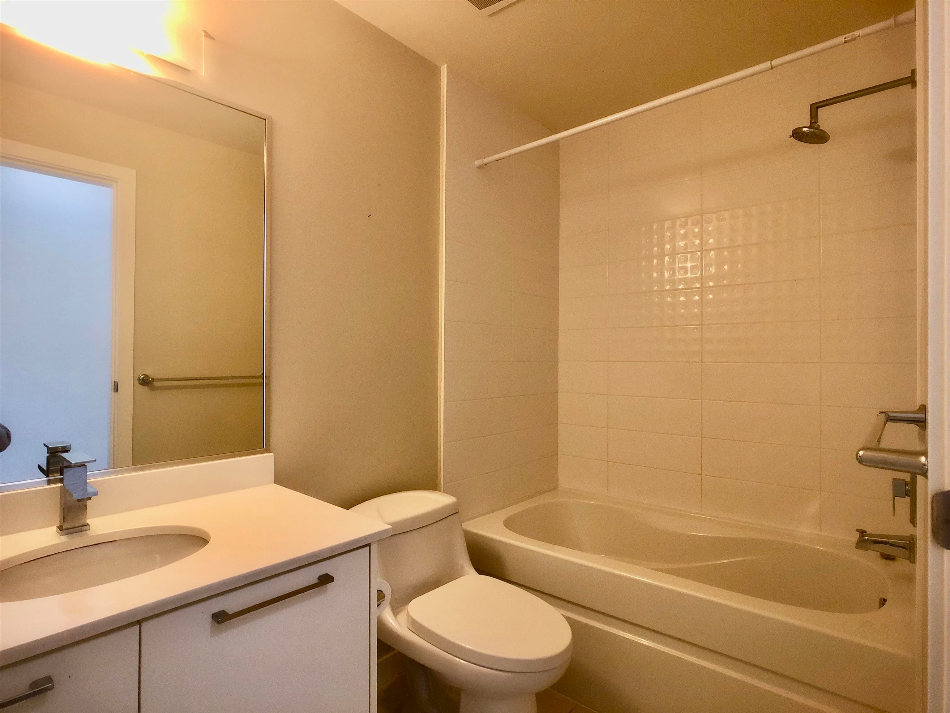 203 - 5248 Grimmer Street, Burnaby, V5H 0E1 — photo 5