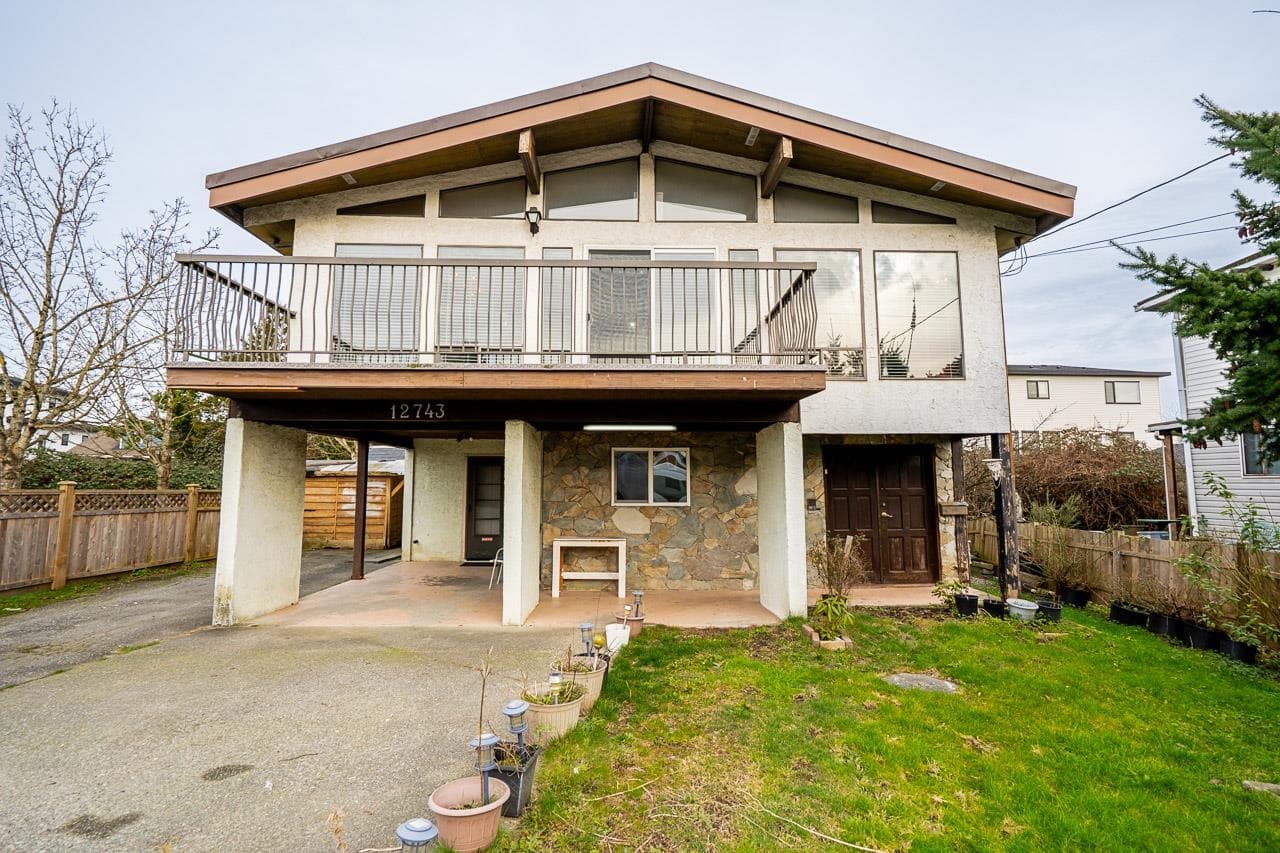 12743 114 Avenue, Surrey, V3V 3P2 — photo 1