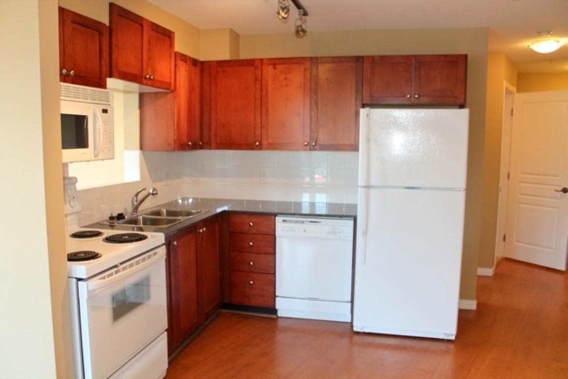 209 - 3089 Oak Street, Vancouver, V6H 2K8 — photo 2
