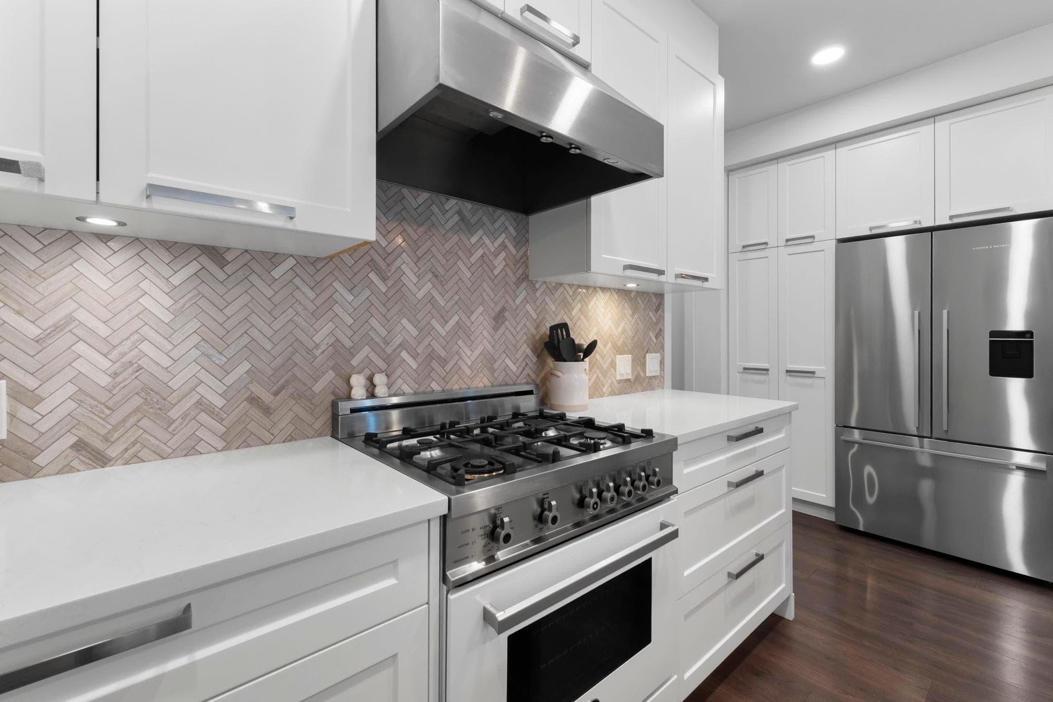 309 - 33540 Mayfair Avenue, Abbotsford, V2S 0J3 — photo 3