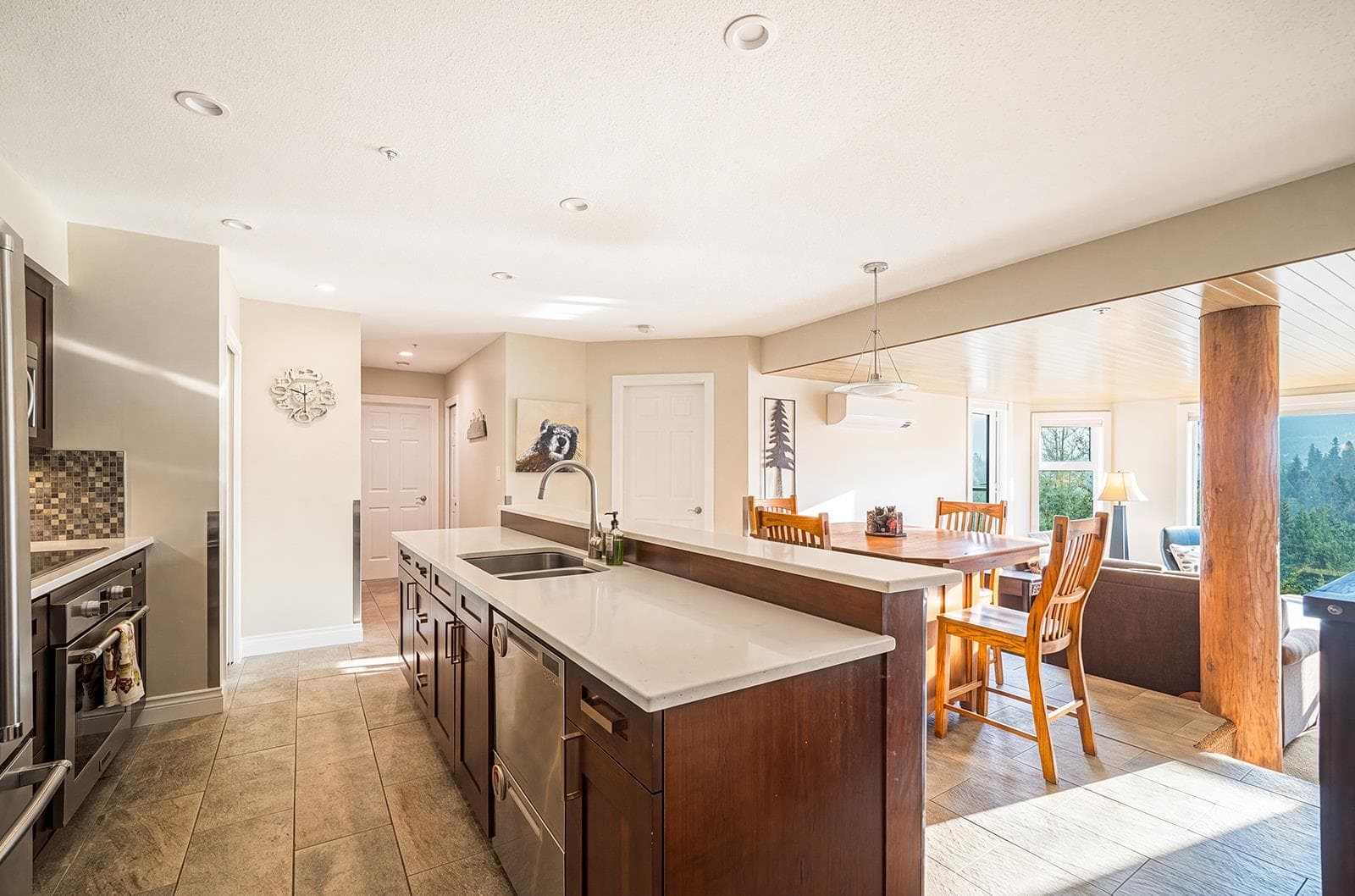 203 - 3217 Blueberry Drive, Whistler, V8E 0B8 — photo 3