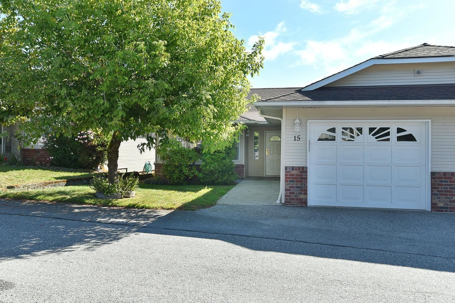 15 - 820 Kiwanis Way, Gibsons