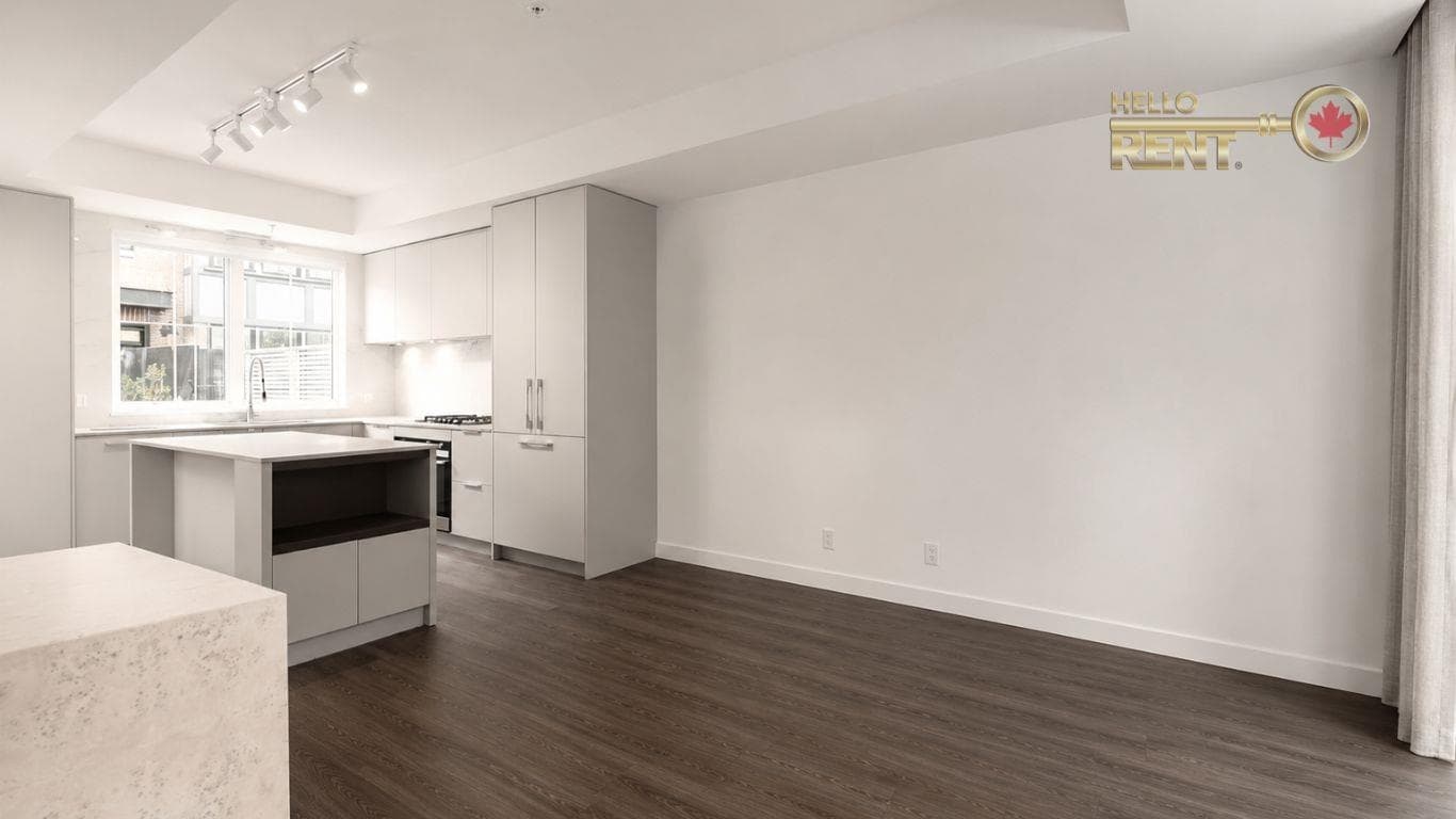 102 - 2070 Curling Road, North Vancouver, V7P 1X4 — photo 4