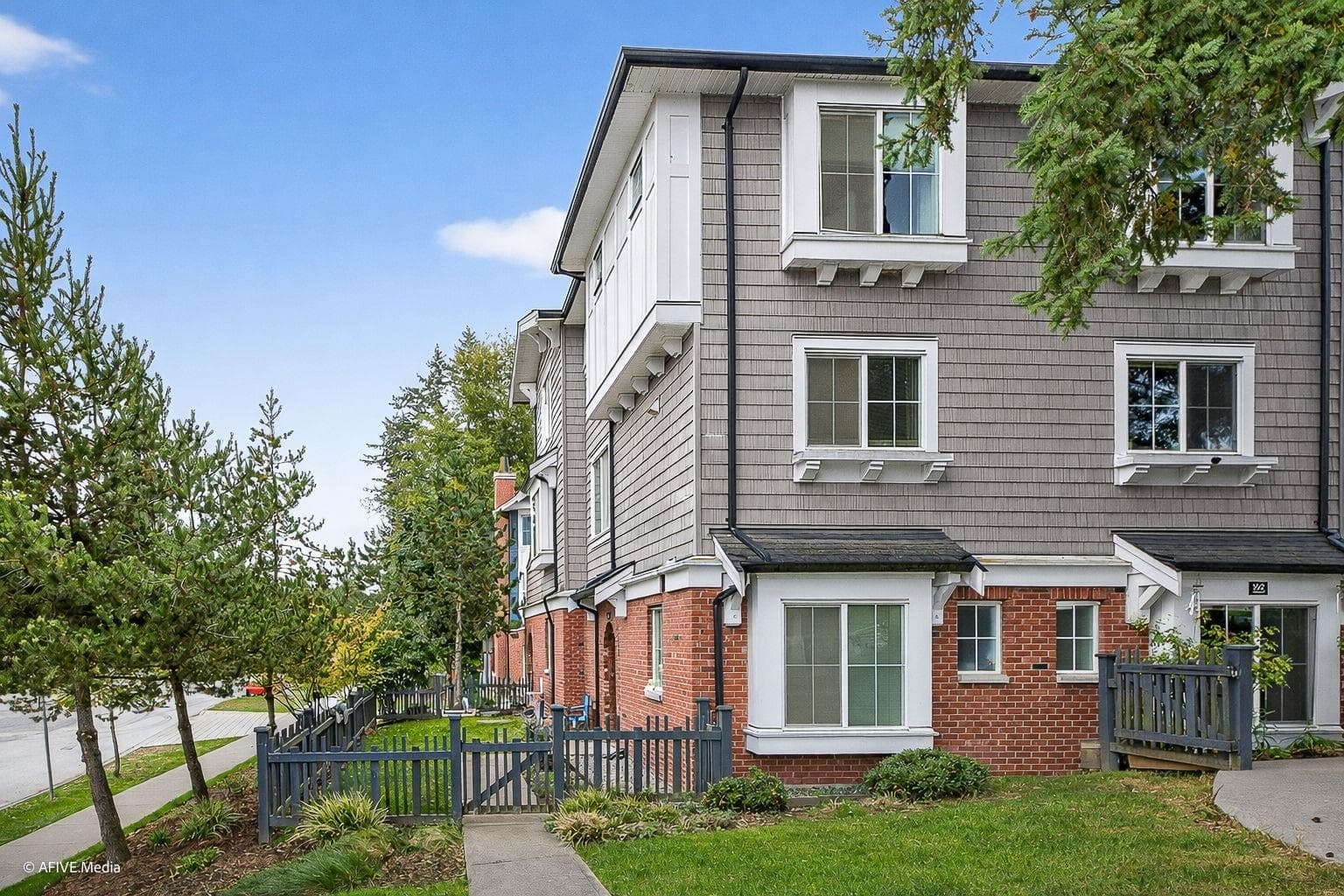 163 - 14833 61 Avenue, Surrey, V3S 6T6 — photo 3