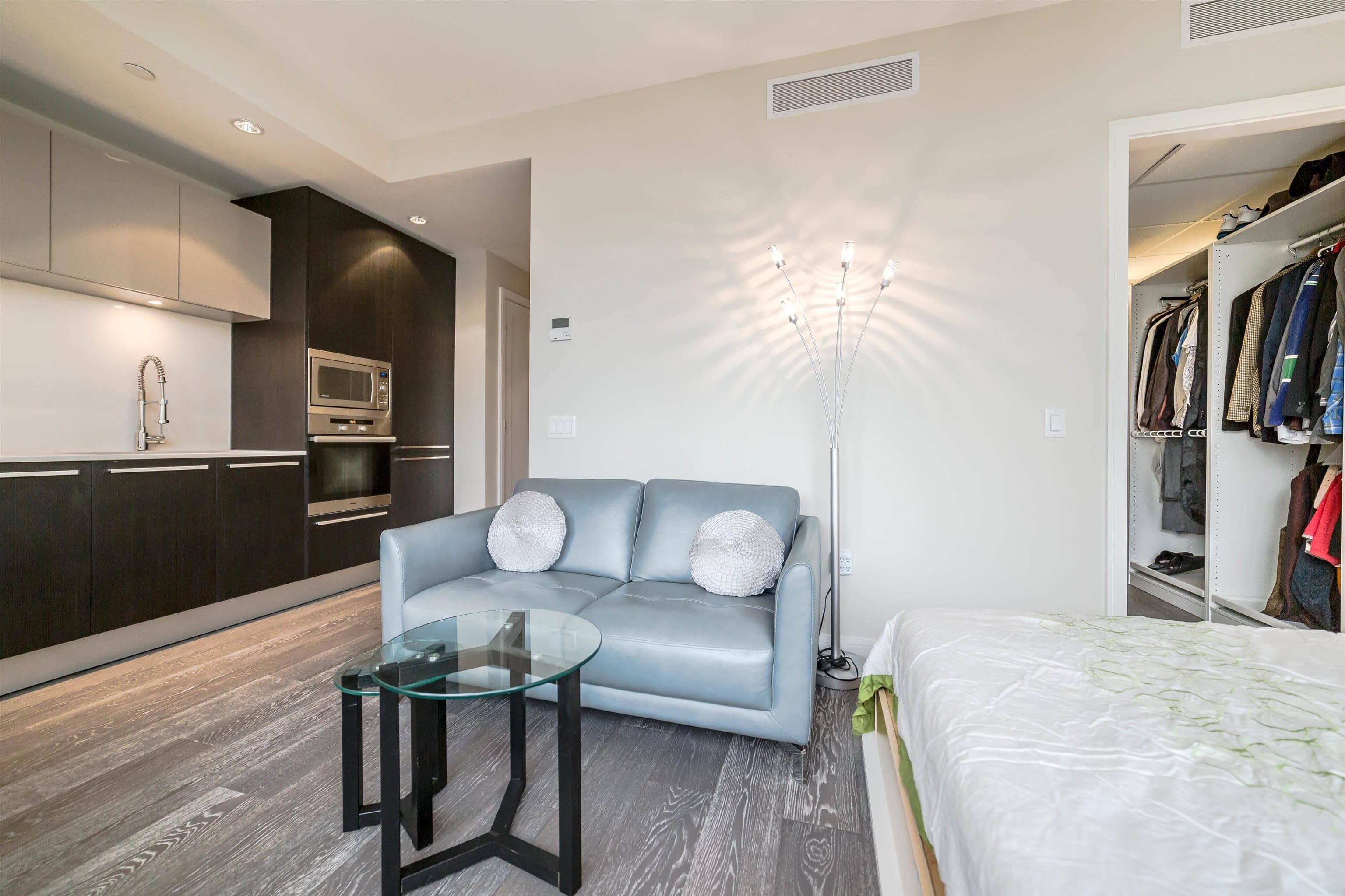 904 - 1221 Bidwell Street, Vancouver, V6G 0B1 — photo 2