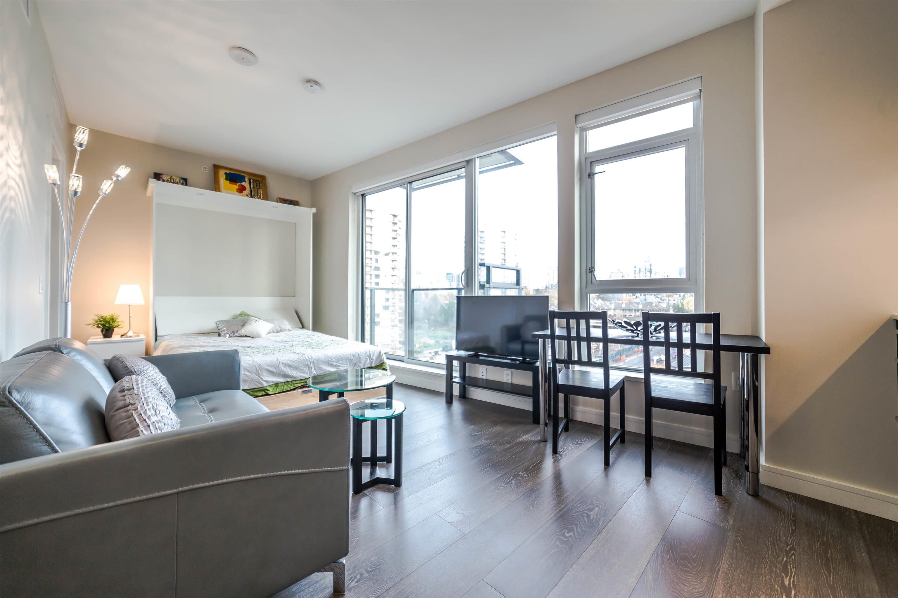904 - 1221 Bidwell Street, Vancouver, V6G 0B1 — photo 1