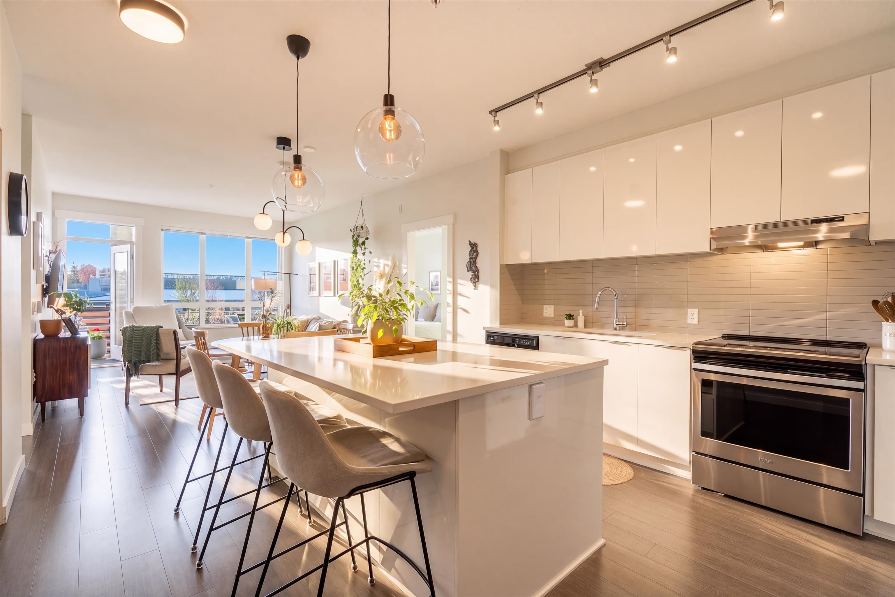 301 - 31158 Westridge Place, Abbotsford, V2T 0K5 — photo 4