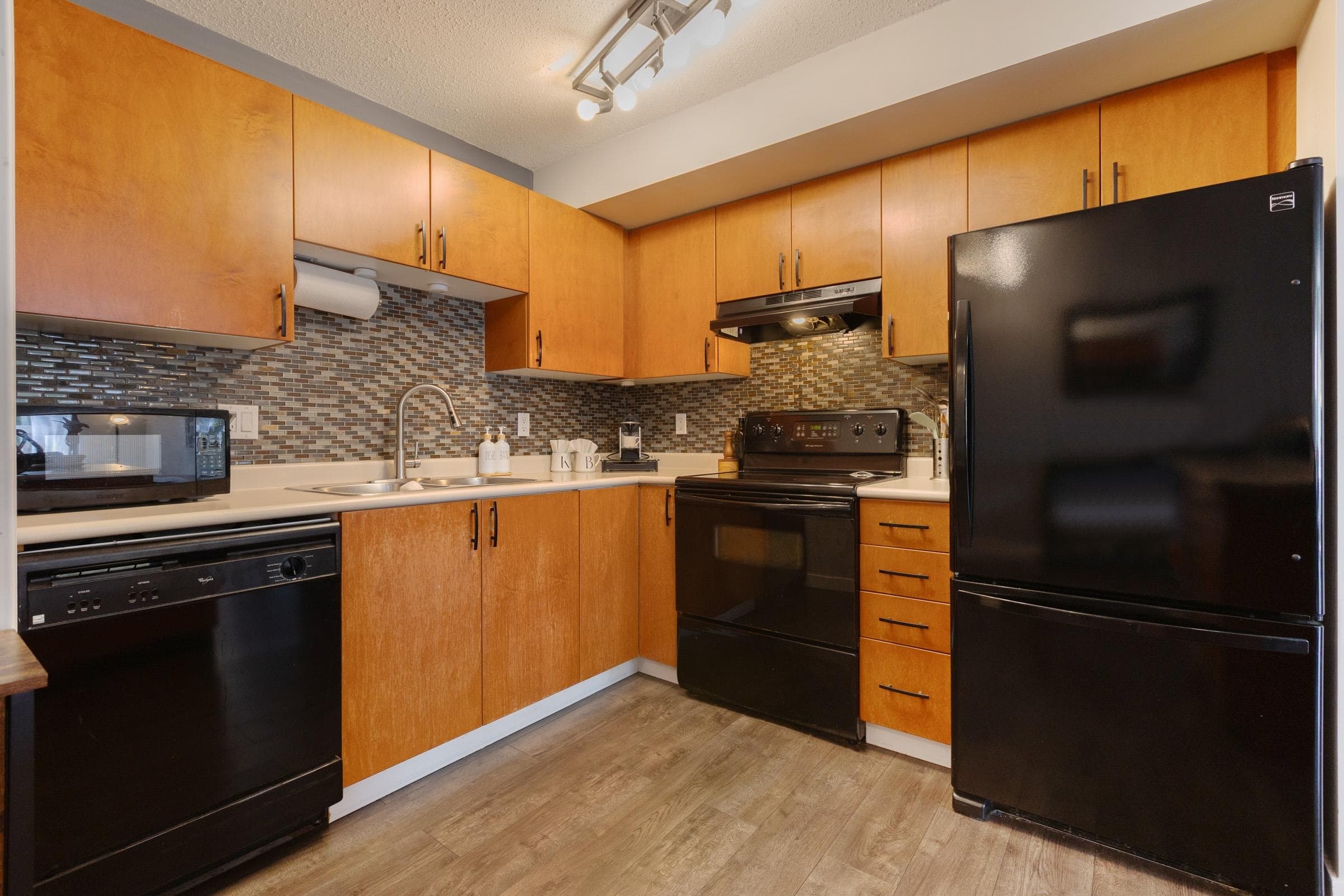 306 - 5465 203 Street, Langley, V3A 9L8 — photo 5