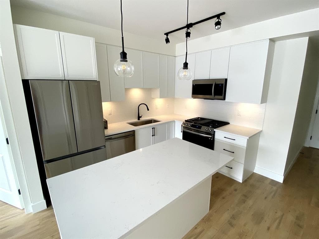 206 - 19935 75a Avenue, Langley, V2Y 4L6 — photo 2