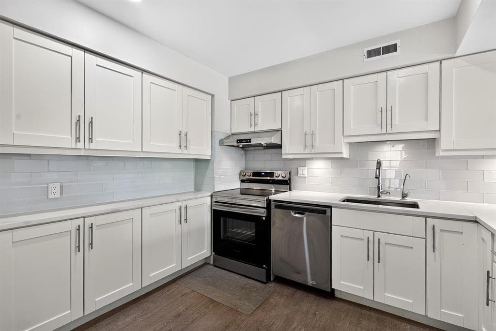 7330 Coronado Drive, Burnaby, V5A 1R1 — photo 3