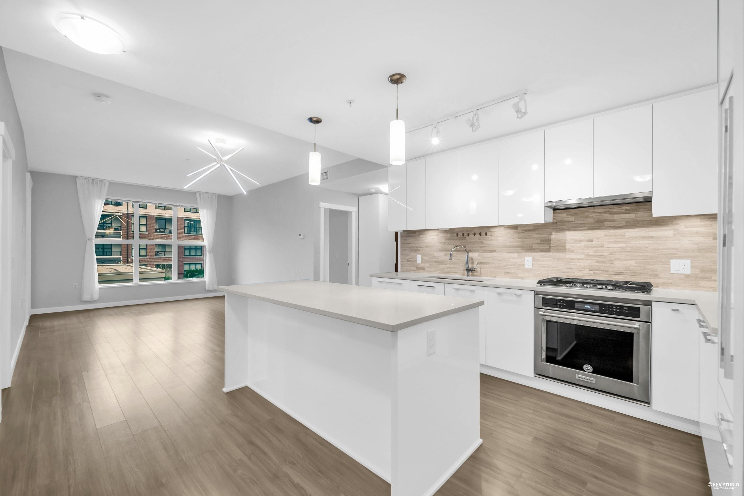 225 - 9551 Alexandra Road, Richmond