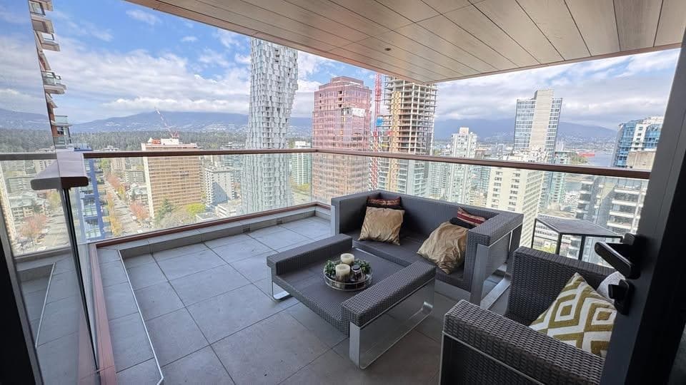 22xx - 1408 Robson Street, Vancouver