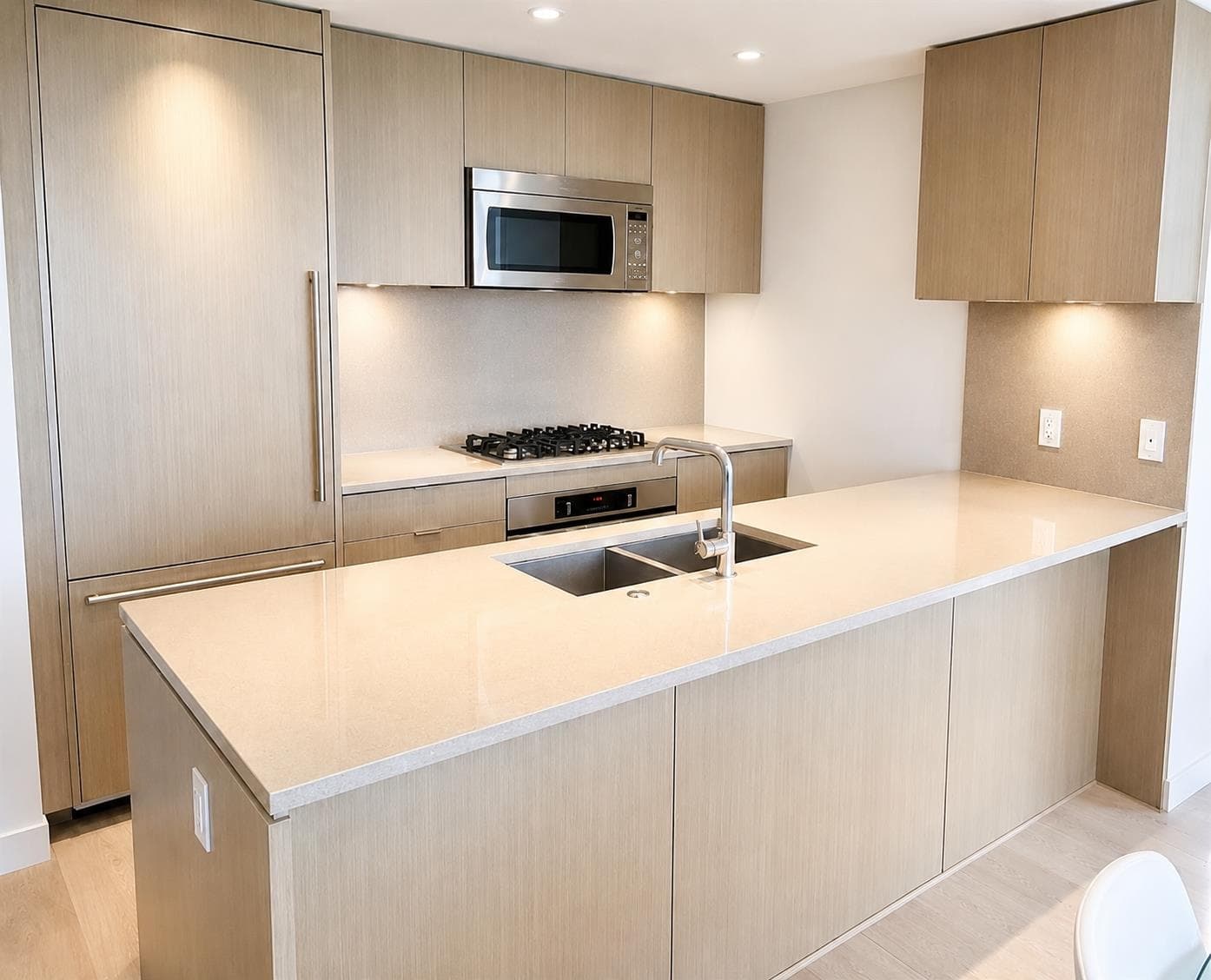 1403 - 125 E 14th Street, North Vancouver, V7L 0E6 — photo 5