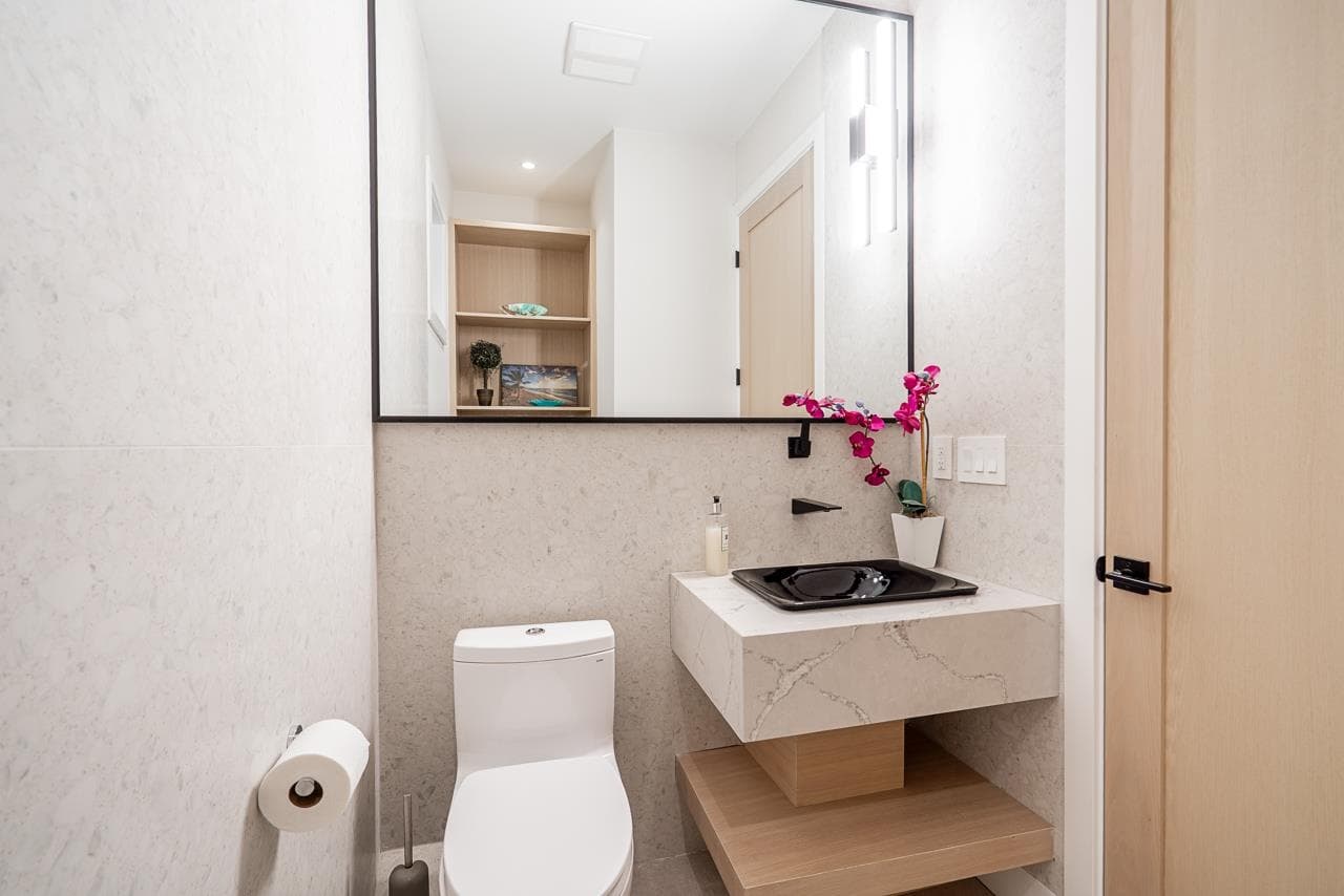 2 - 3674 Oxford Street, Vancouver, V5K 1P3 — photo 4