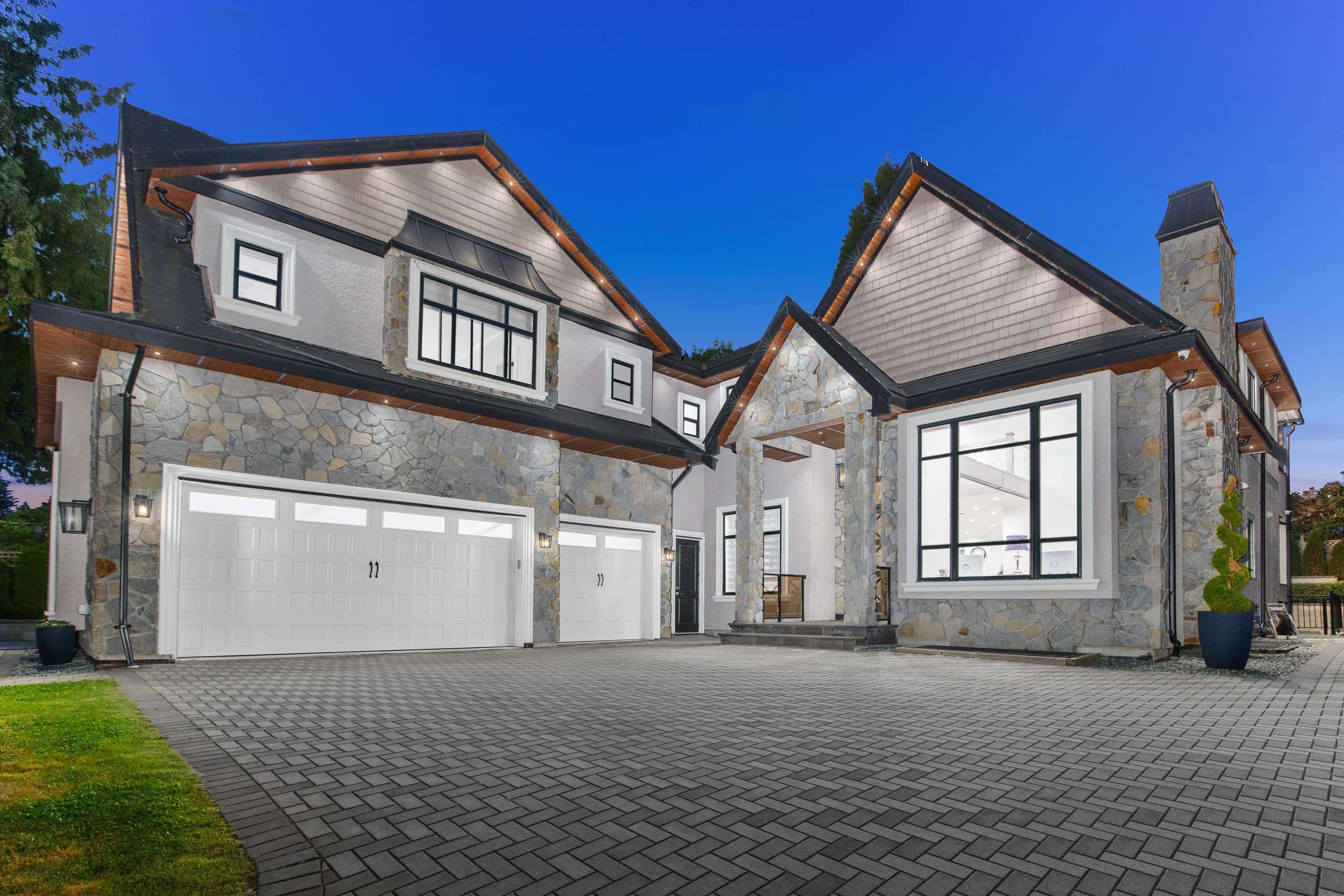 19031 60b Avenue, Surrey, V3S 8C9 — photo 1