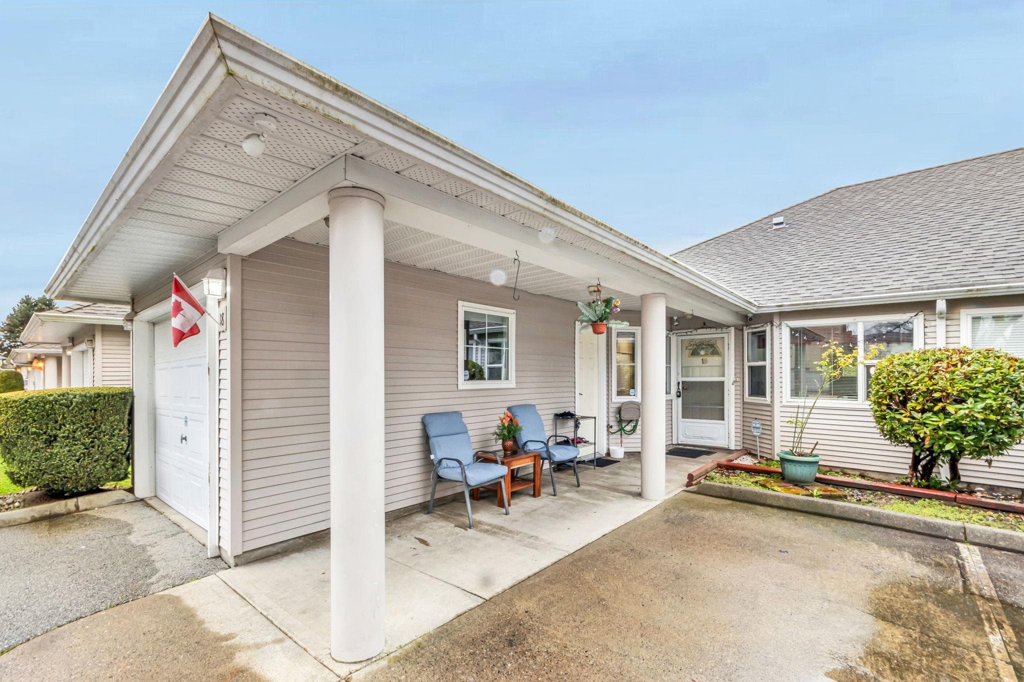18 - 7127 124 Street Avenue, Surrey, V3W 3W9 — photo 4