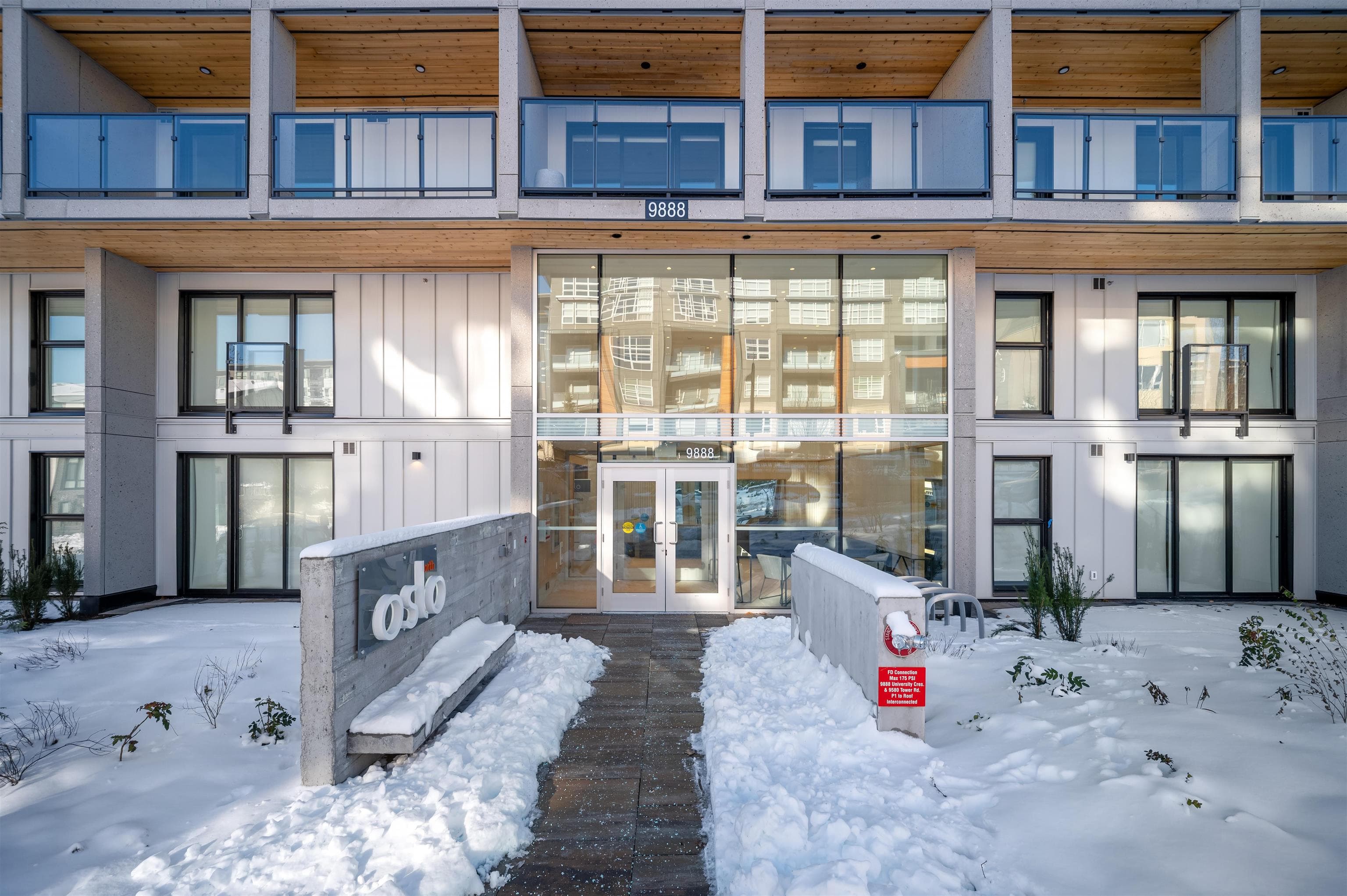 214 - 9888 University Crescent, Burnaby, V5A 0G4 — photo 1