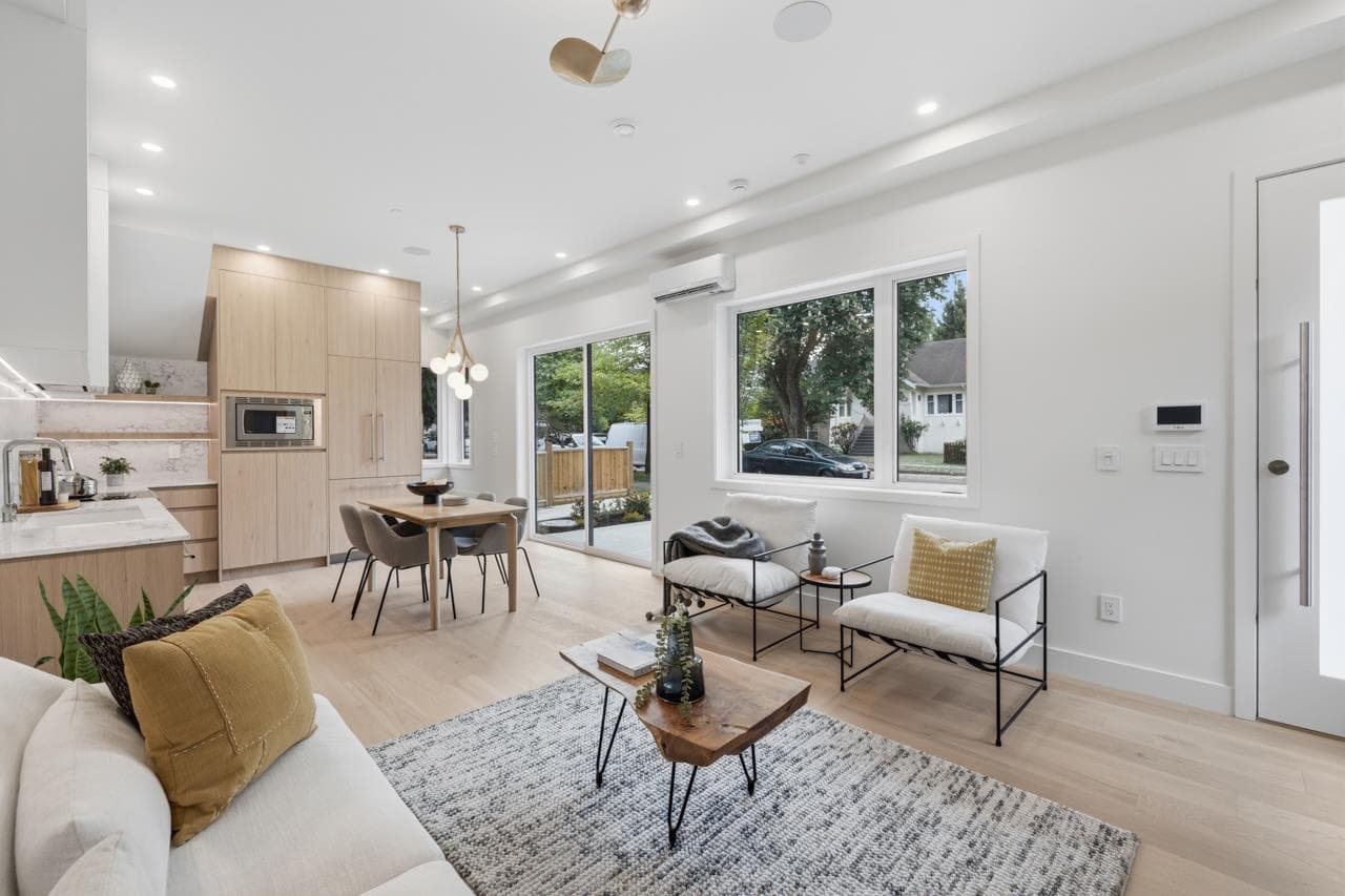 1 - 2511 Kitchener Street, Vancouver, V5K 3C7 — photo 4