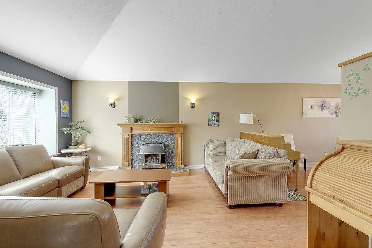 9312 163 Street, Surrey, V4N 3C9 — photo 2