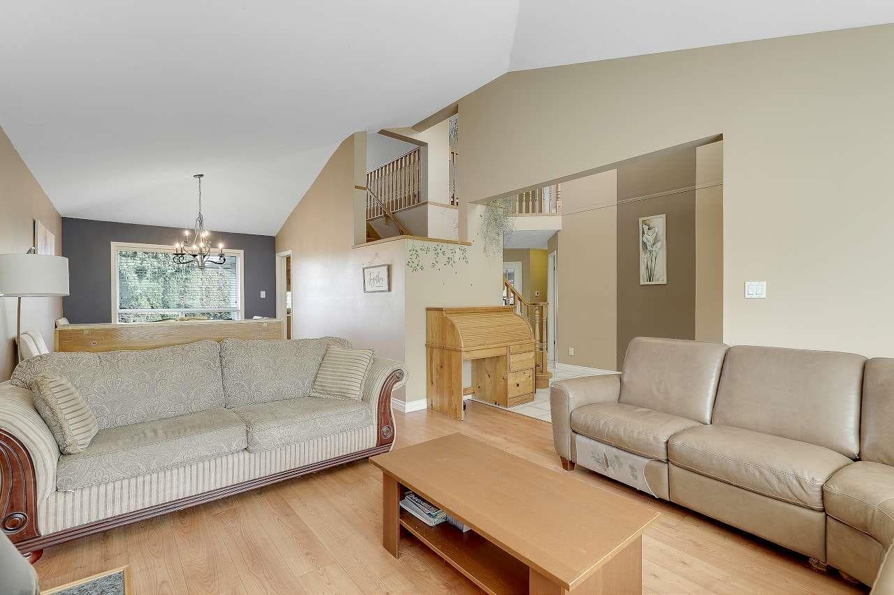 9312 163 Street, Surrey, V4N 3C9 — photo 3