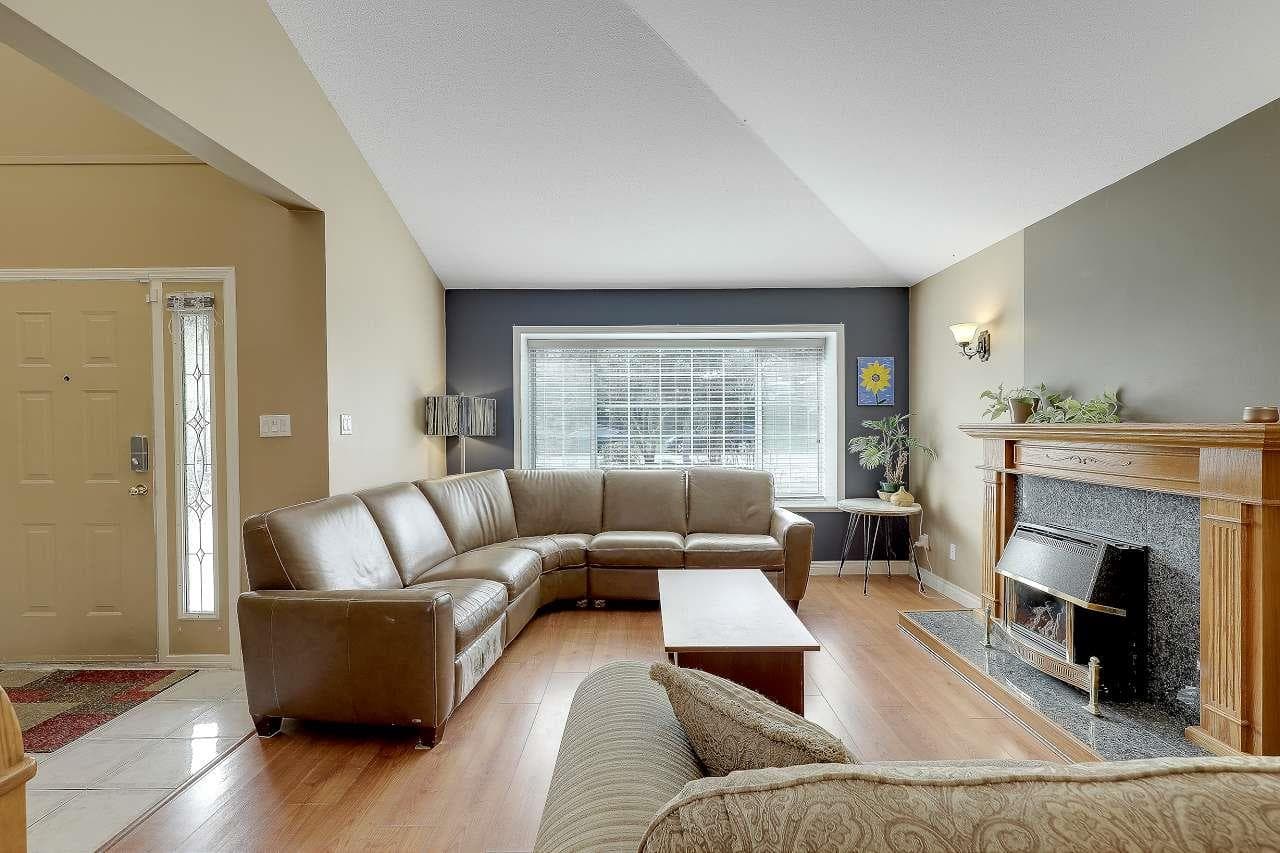 9312 163 Street, Surrey, V4N 3C9 — photo 4